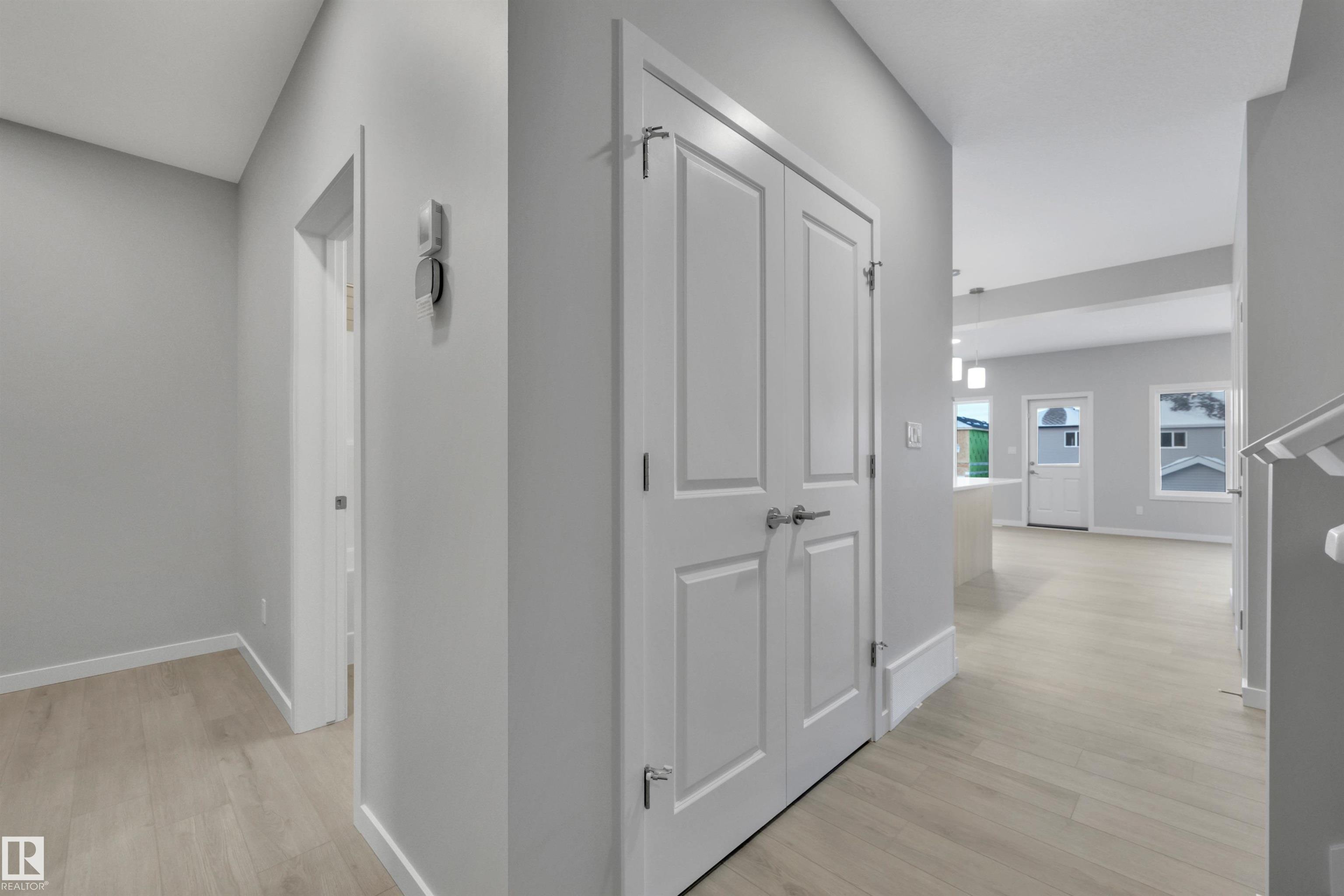 Picture for 2256 4 AV SW