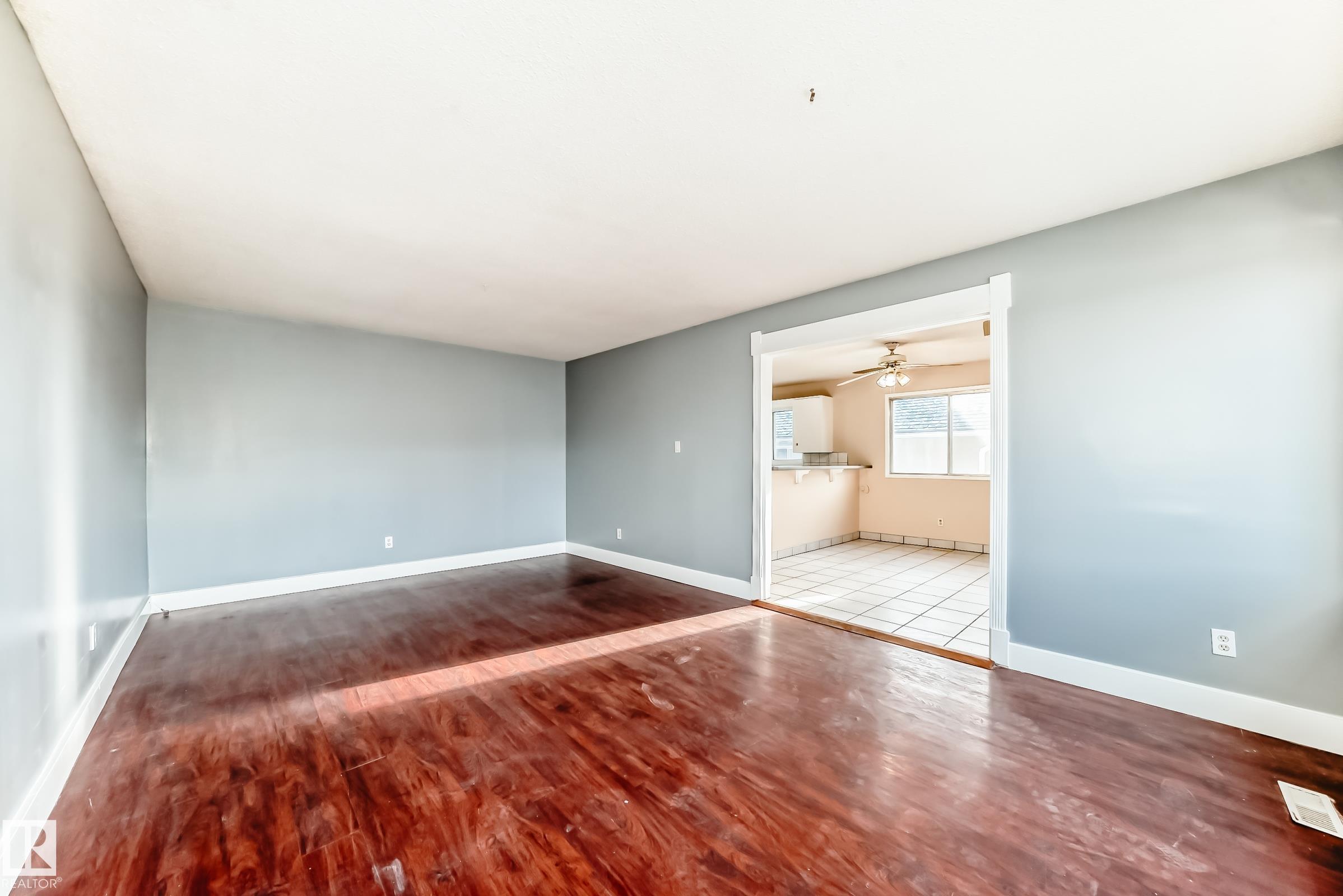 Photo 16 at 12409 87 Street NW, Delton, Edmonton