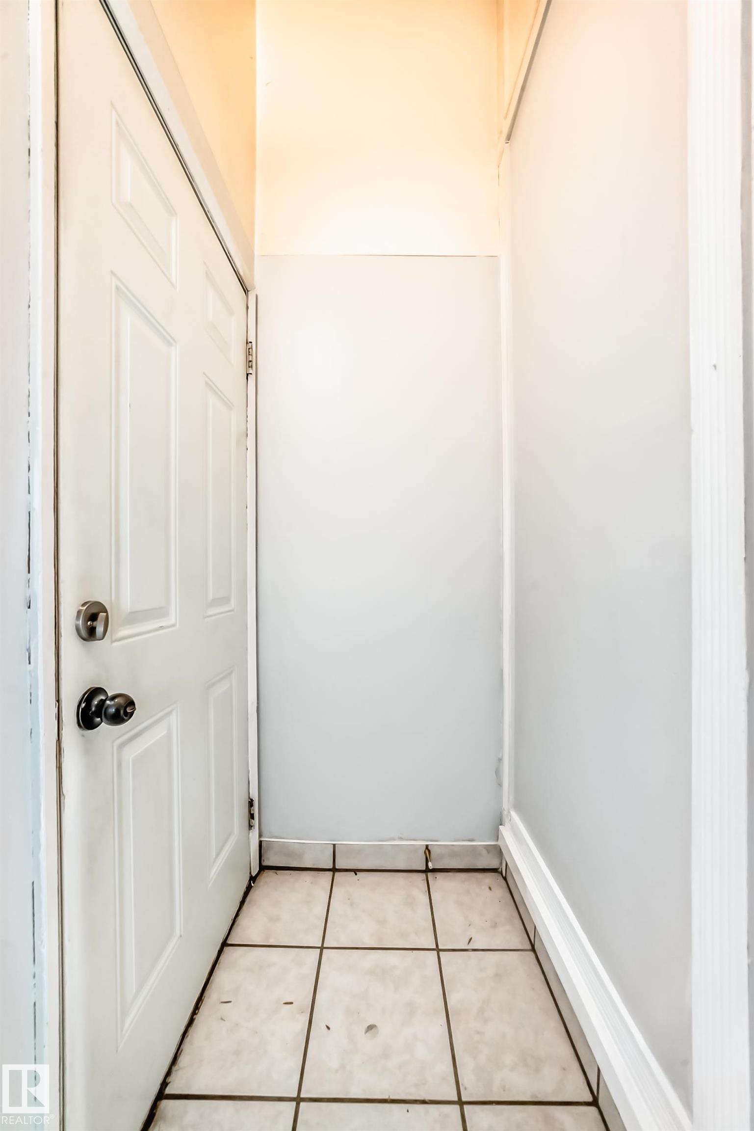 Photo 45 at 12409 87 Street NW, Delton, Edmonton