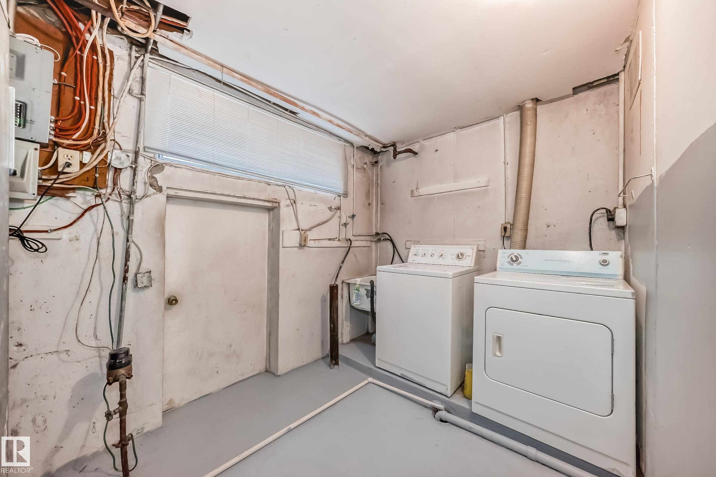 Photo 46 at 12409 87 Street NW, Delton, Edmonton