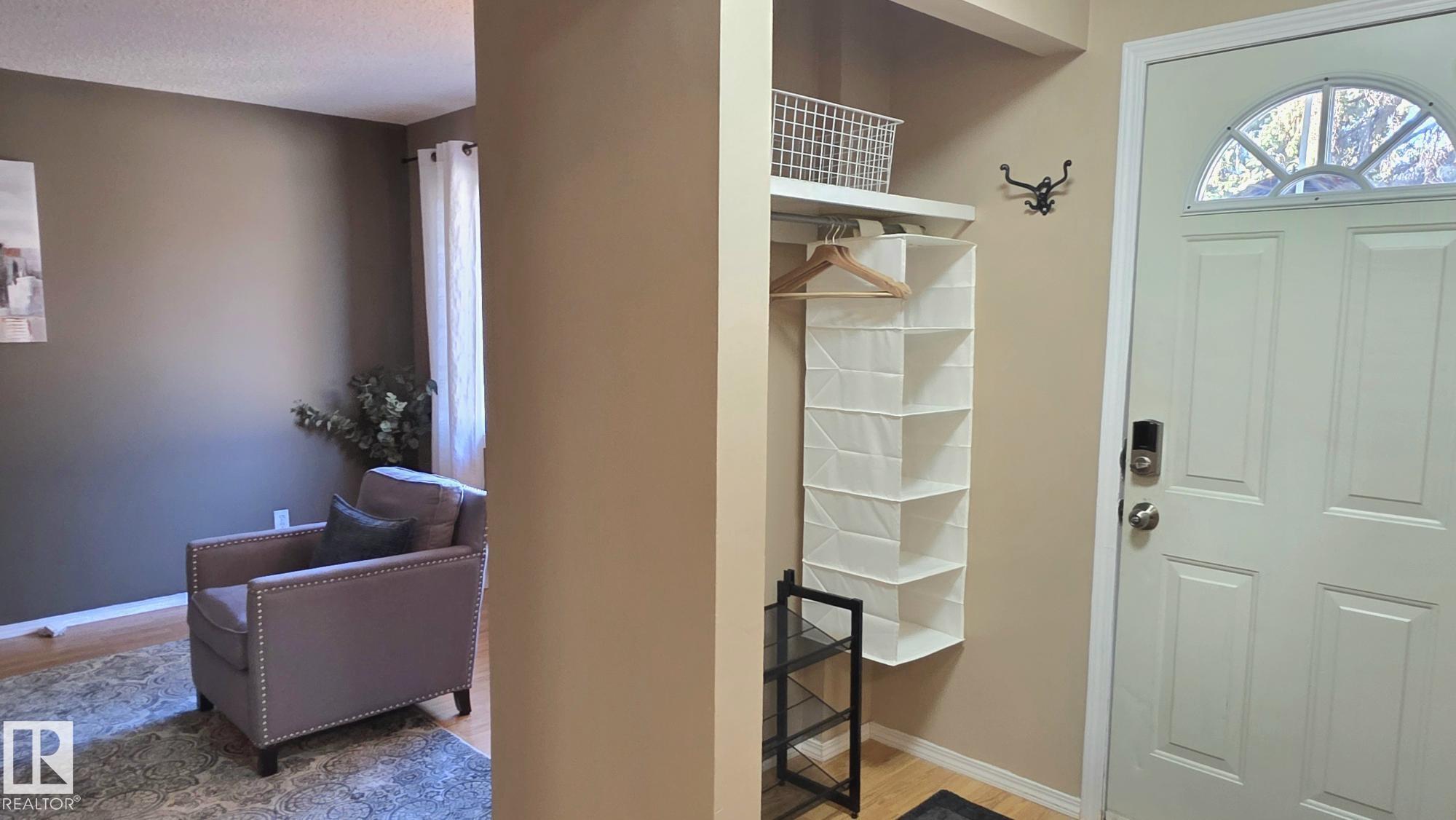 Picture for 117 LONDONDERRY SQ NW