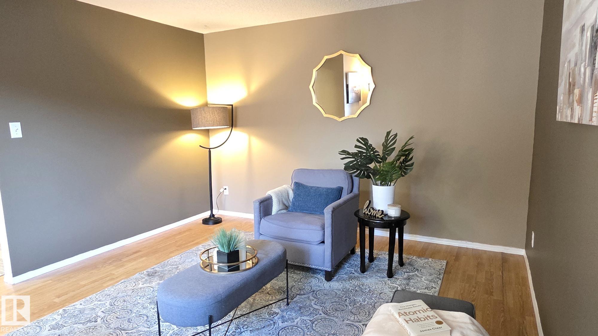 Picture for 117 LONDONDERRY SQ NW