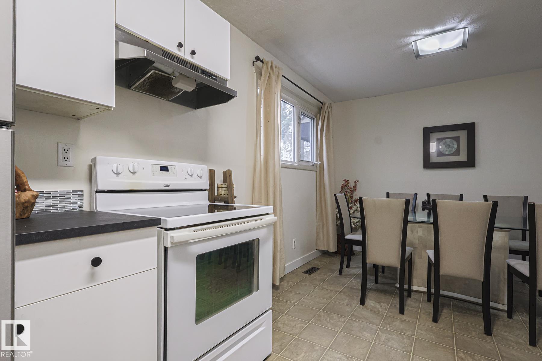 Picture for 51 BELMEAD GARDENS NW