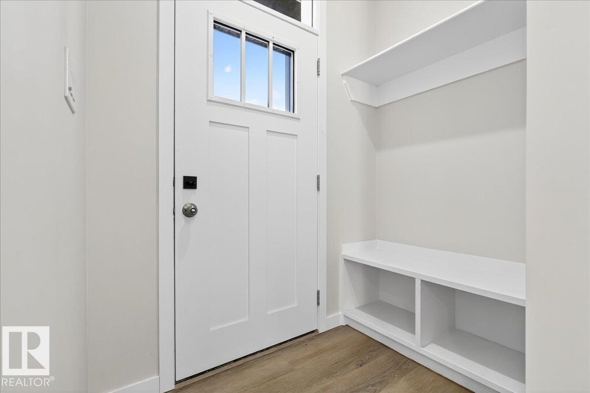 Photo 4 at 10506 162 Street NW, Britannia Youngstown, Edmonton