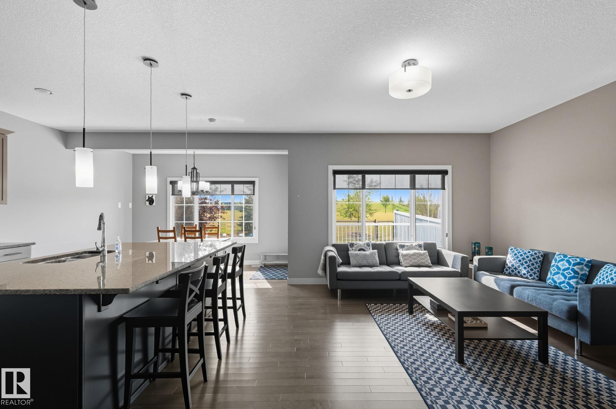 Picture for 8039 18 AV SW