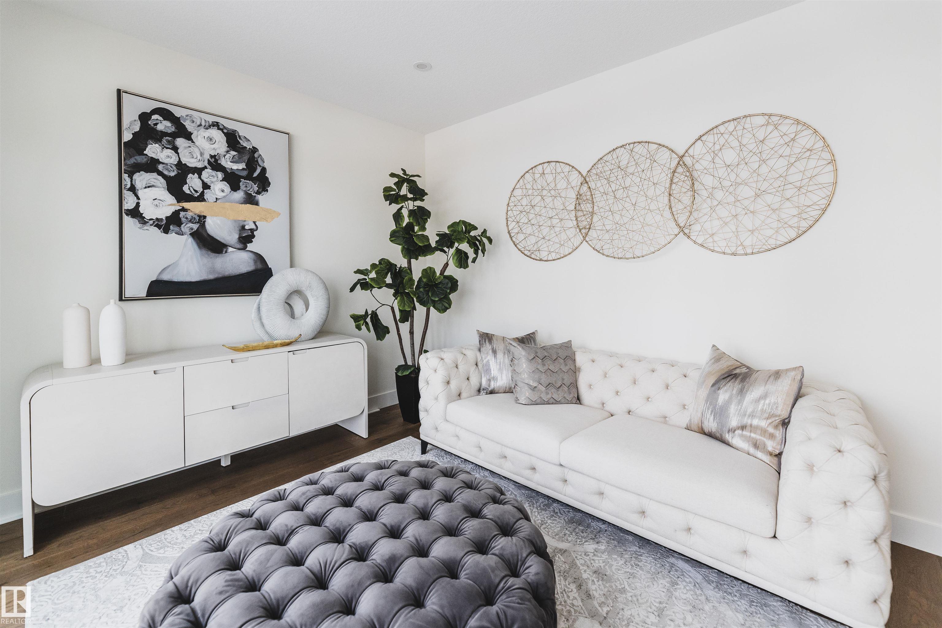 Picture for 8350 120 ST NW