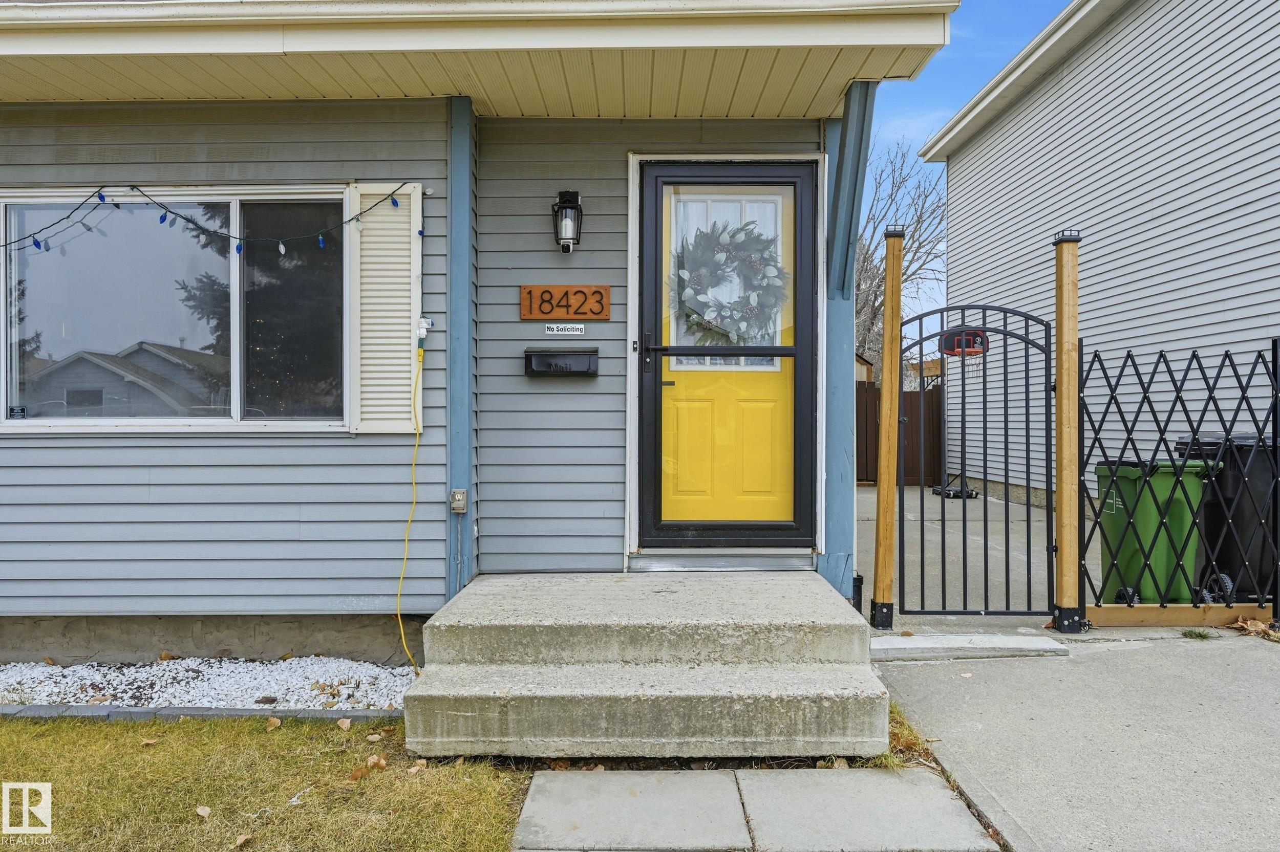 18423 95a Avenue NW, La Perle, Edmonton