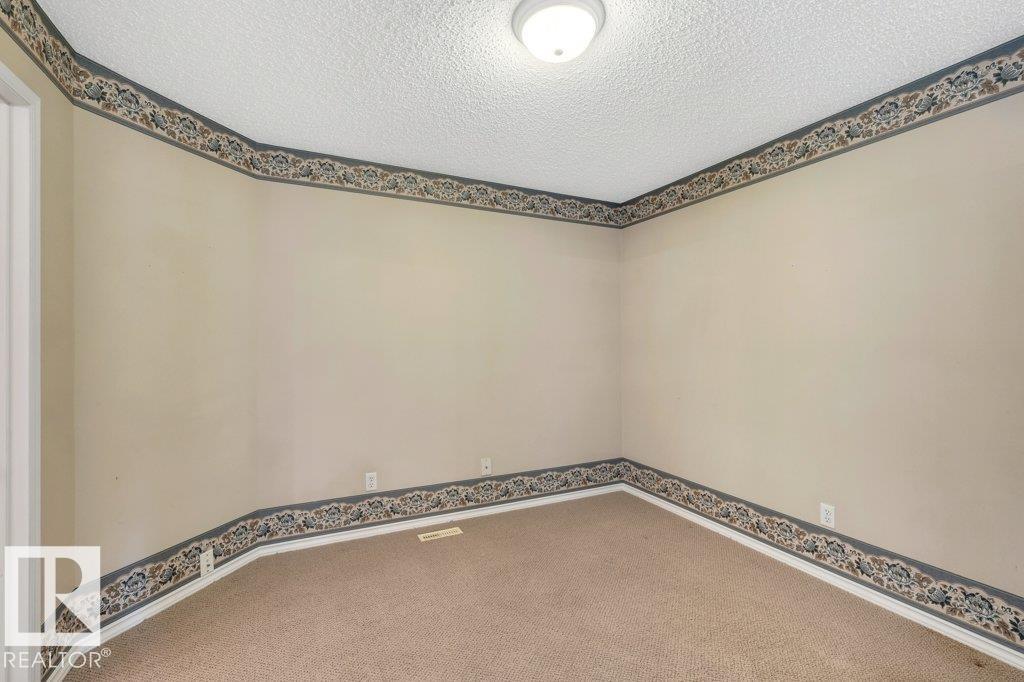 Photo 10 at 112 Haddow Close NW, Haddow, Edmonton