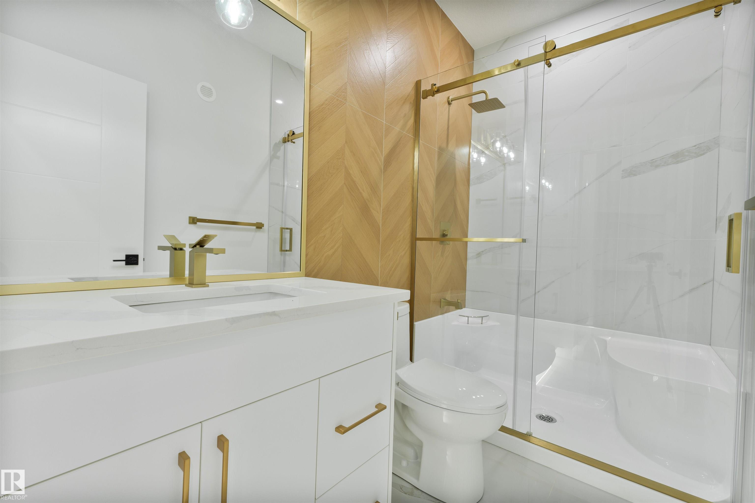 Photo 9 at 603 Ashgrove Circle, None, Leduc