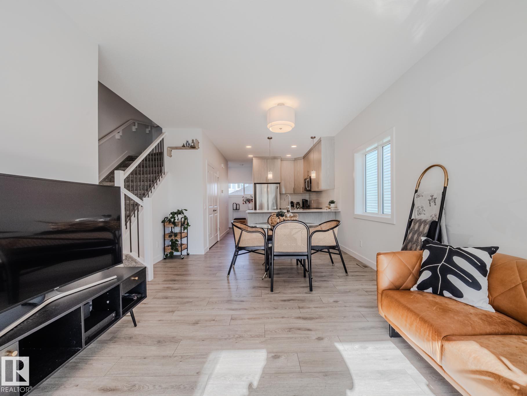 Photo 7 at 2957 Coughlan Green green SW, Chappelle Area, Edmonton