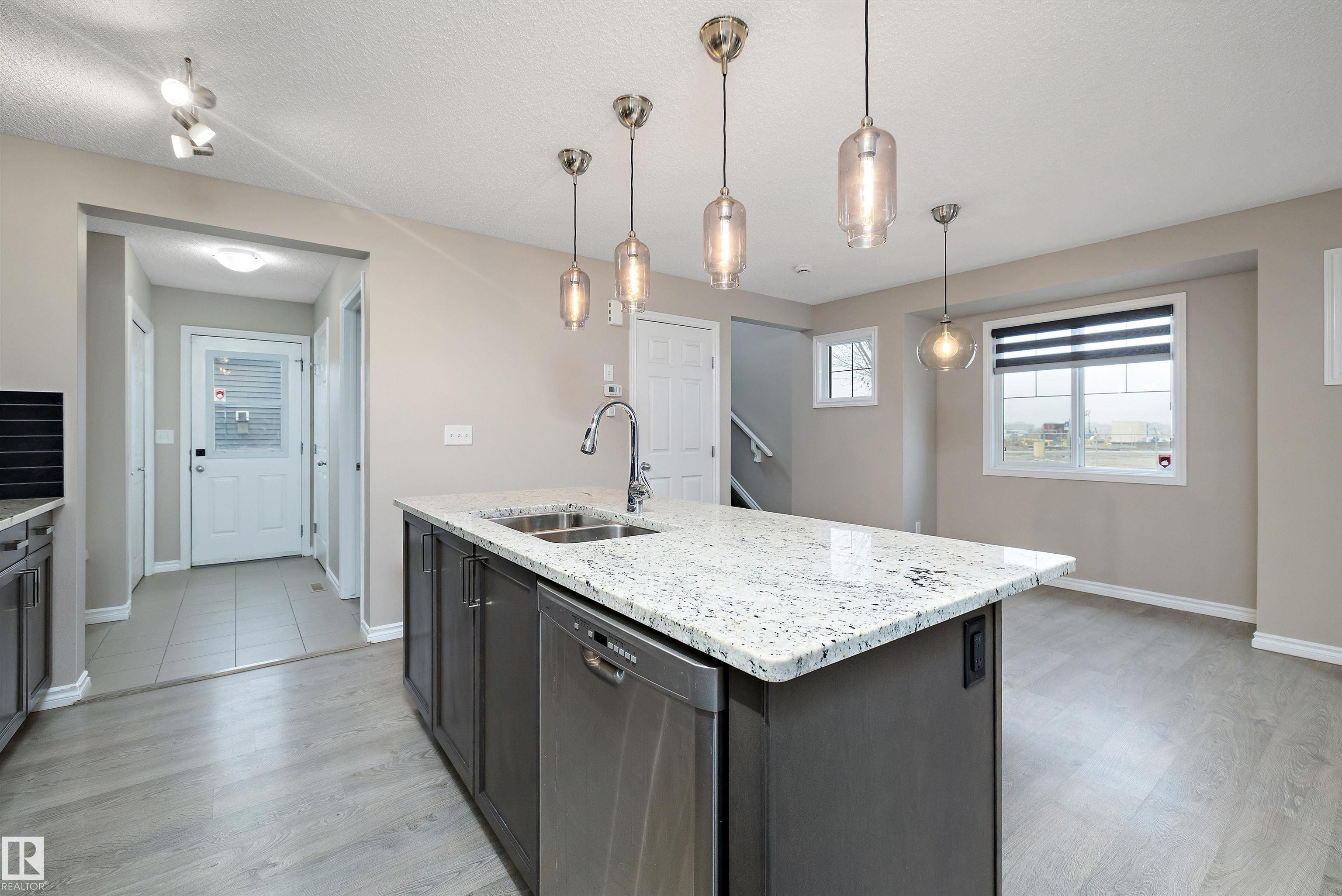 Picture for 21975 91 AV NW