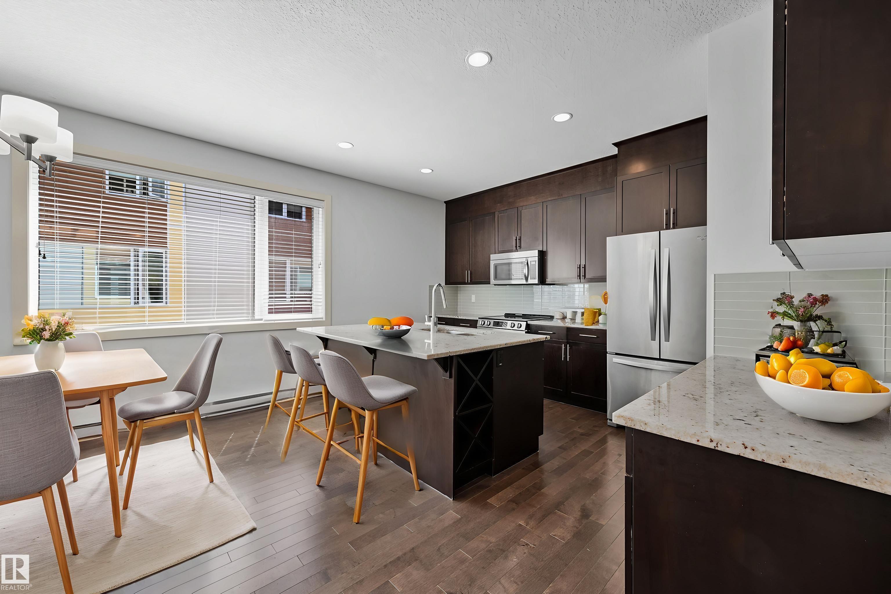 Photo 11 at 7506 May Common NW, Magrath Heights, Edmonton