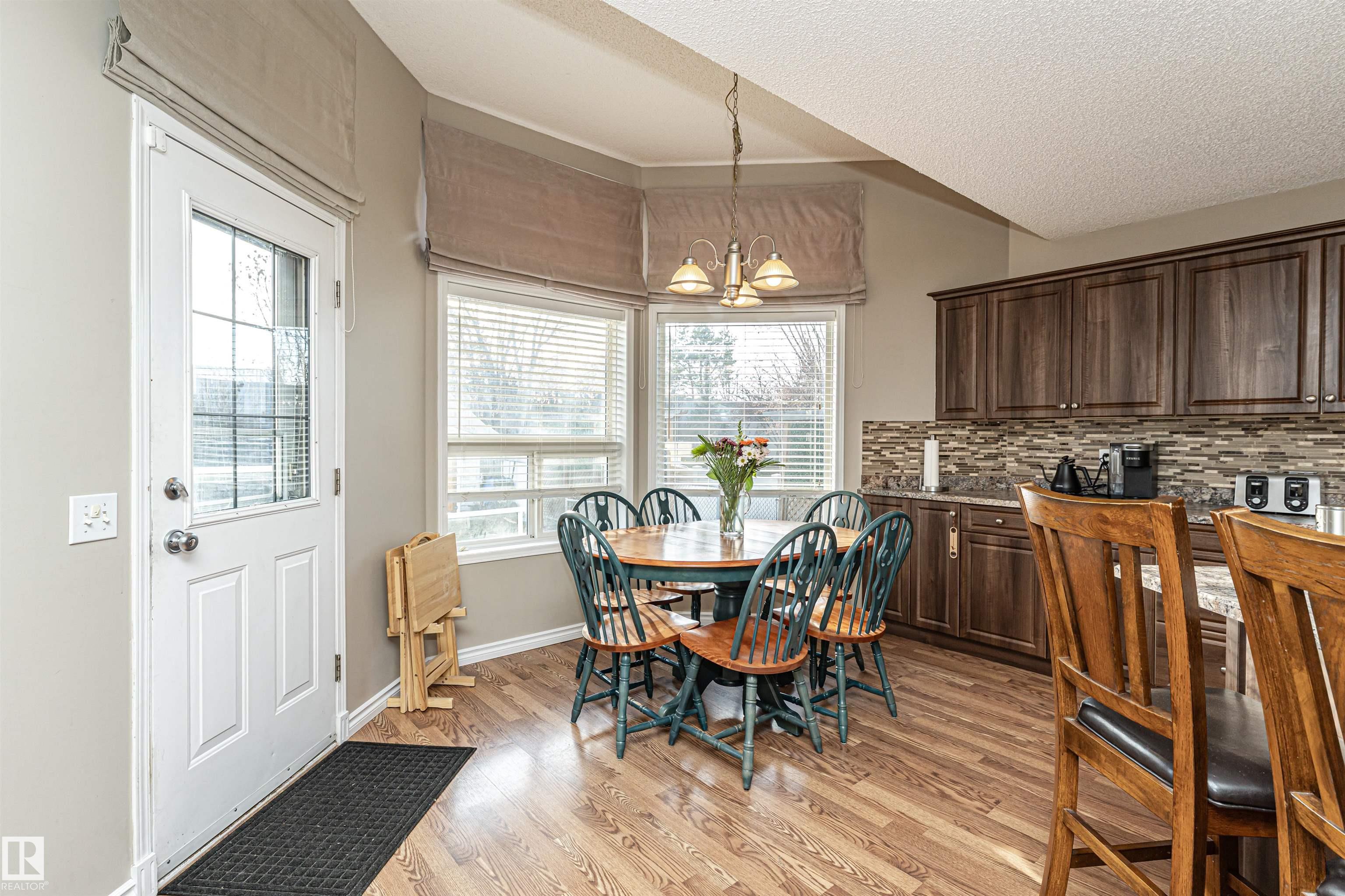 Photo 12 at 23 Deer Park Crescent, Deer Park, Spruce Grove