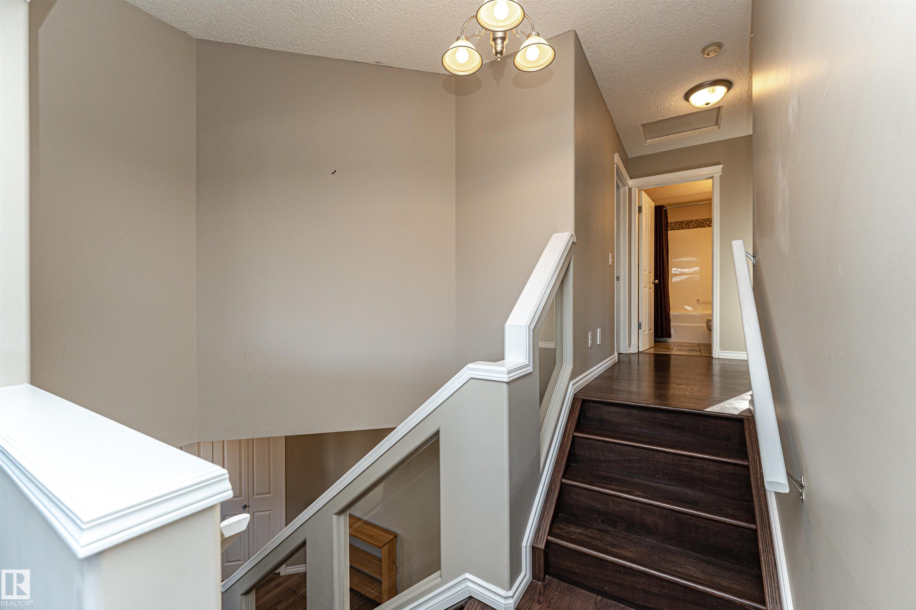 Photo 35 at 23 Deer Park Crescent, Deer Park, Spruce Grove