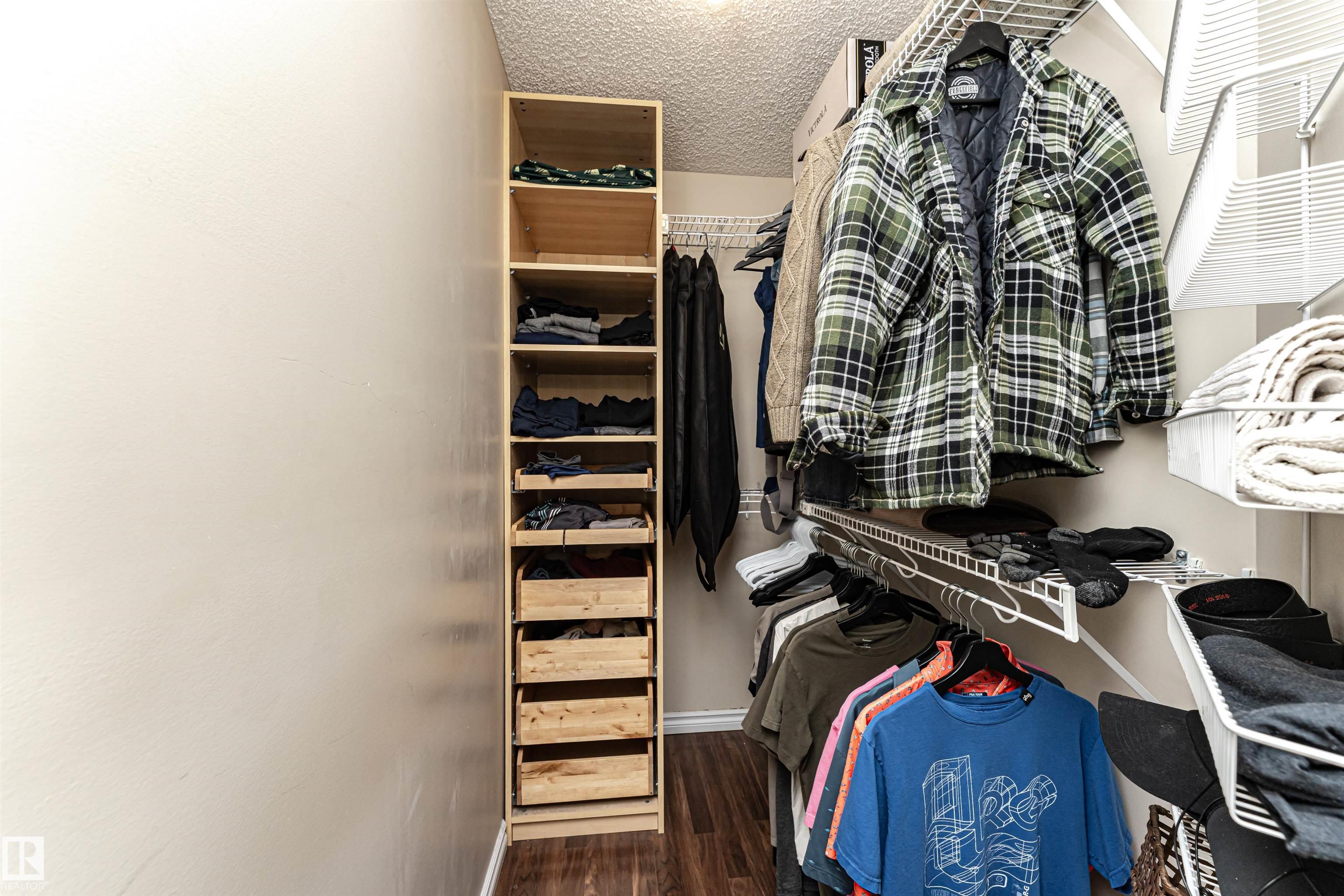 Photo 43 at 23 Deer Park Crescent, Deer Park, Spruce Grove