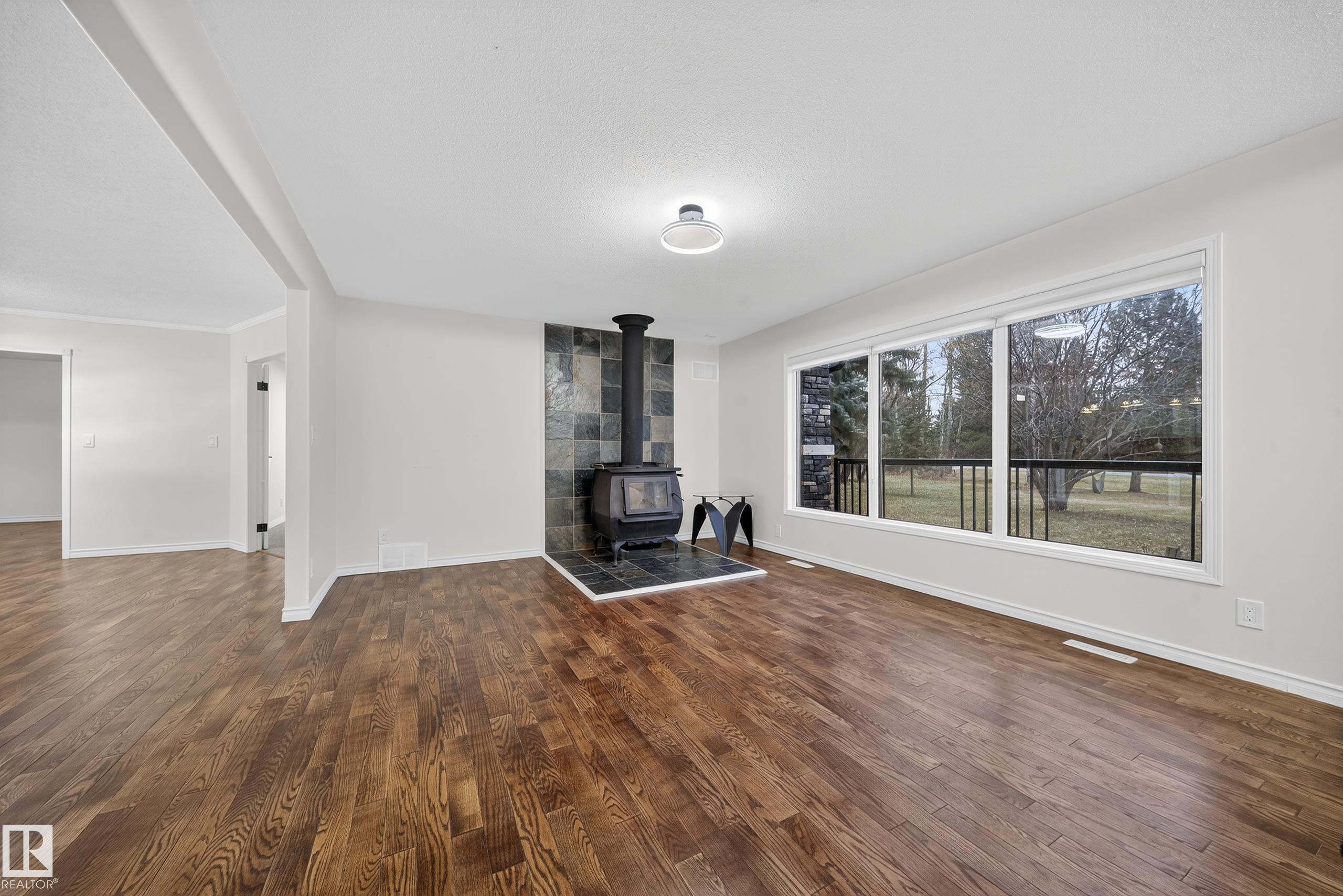 Photo 12 at 37 - 51528 Rge Road 262, Sunset View Acres, Rural Parkland County