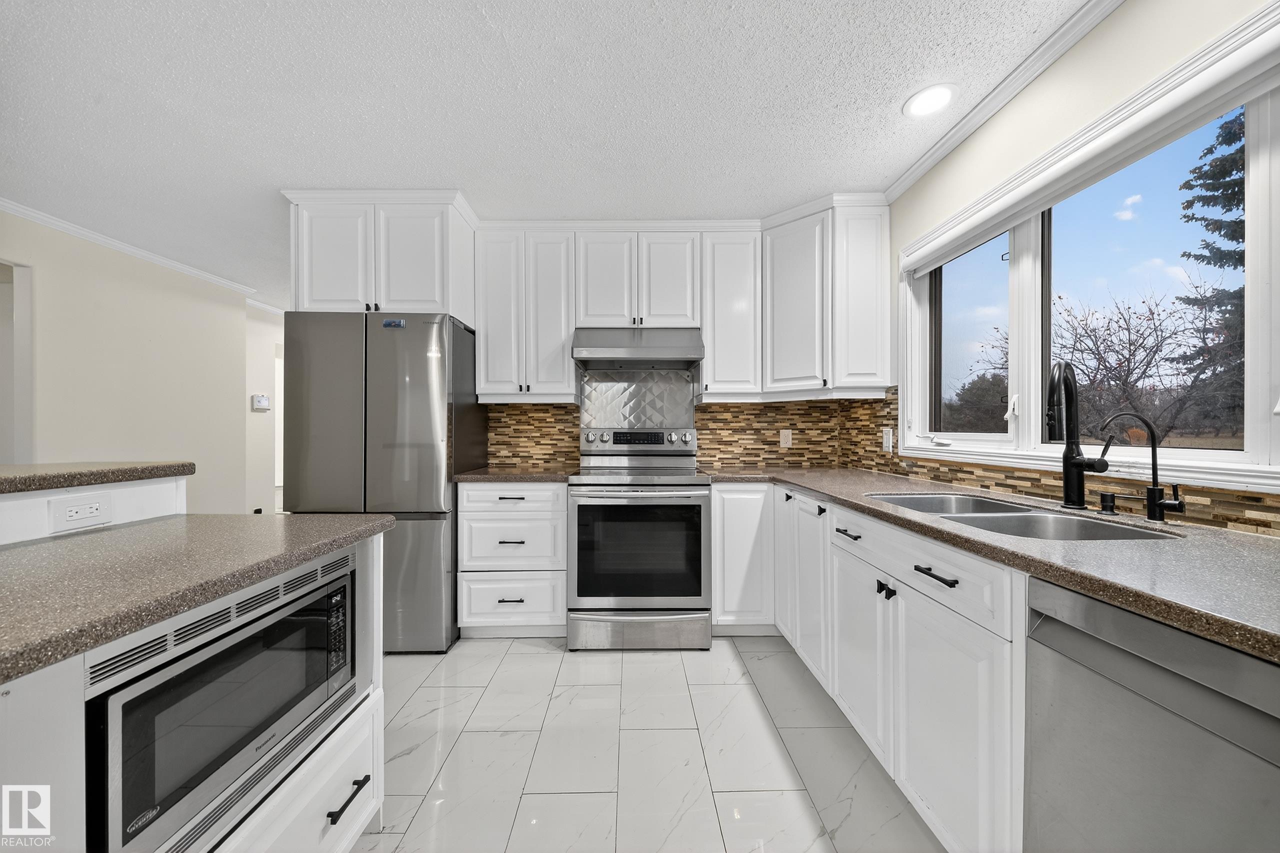 Photo 17 at 37 - 51528 Rge Road 262, Sunset View Acres, Rural Parkland County