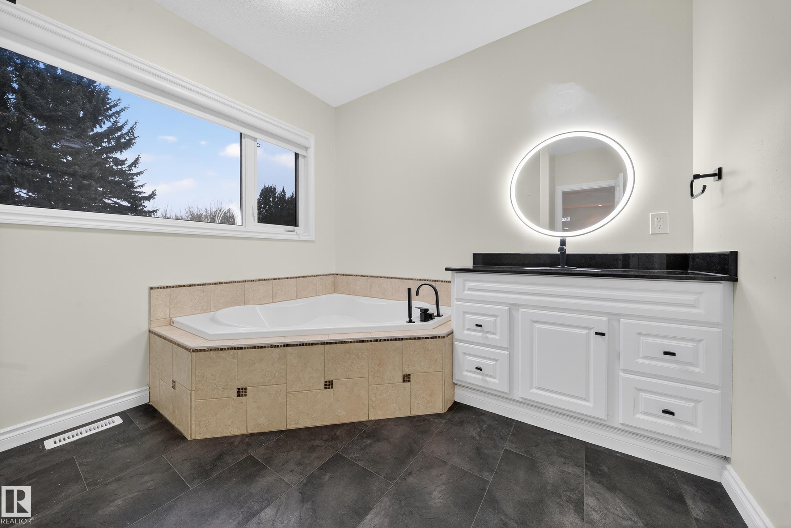 Photo 40 at 37 - 51528 Rge Road 262, Sunset View Acres, Rural Parkland County