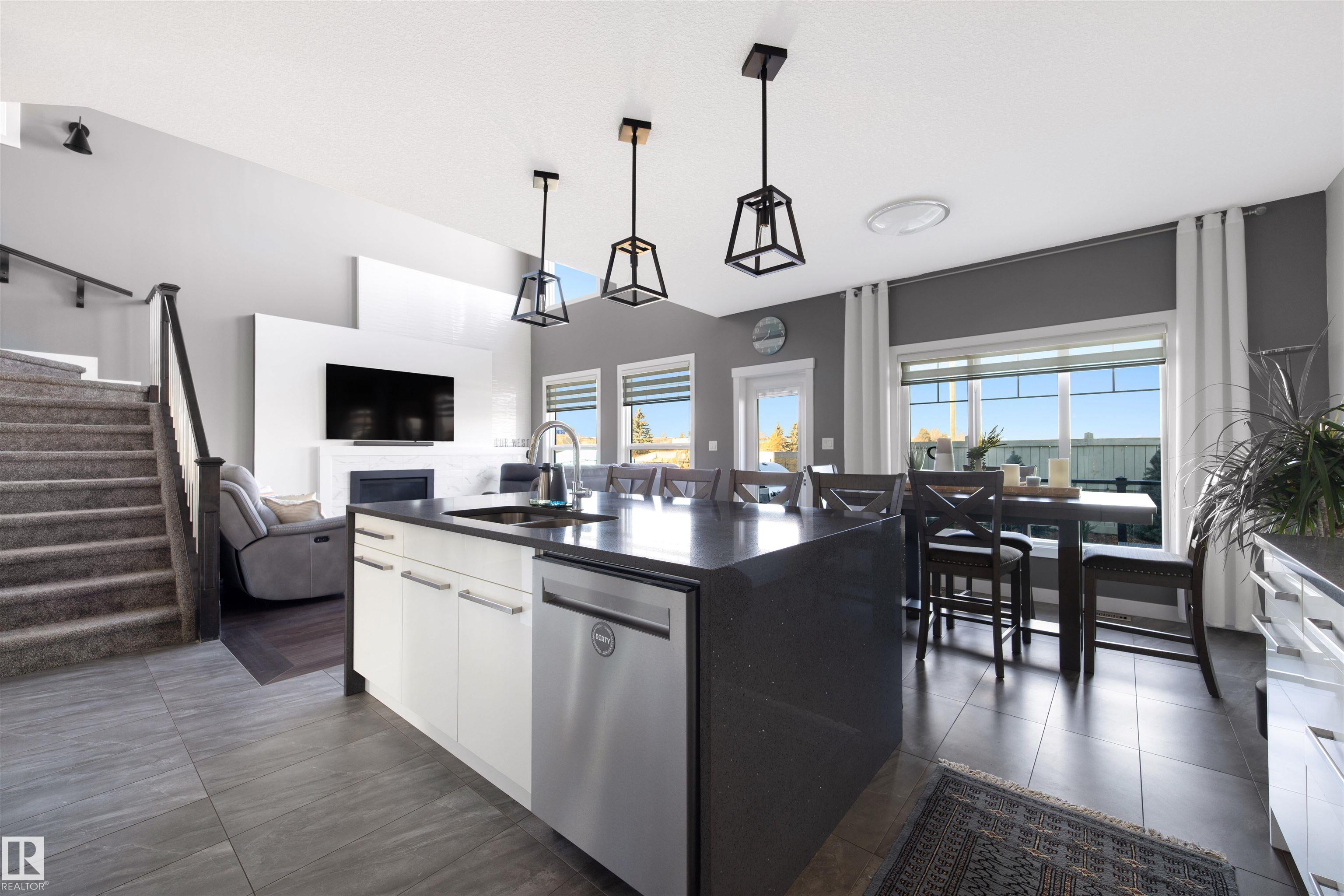 Photo 10 at 4915 38 Street, Forest Heights, Beaumont