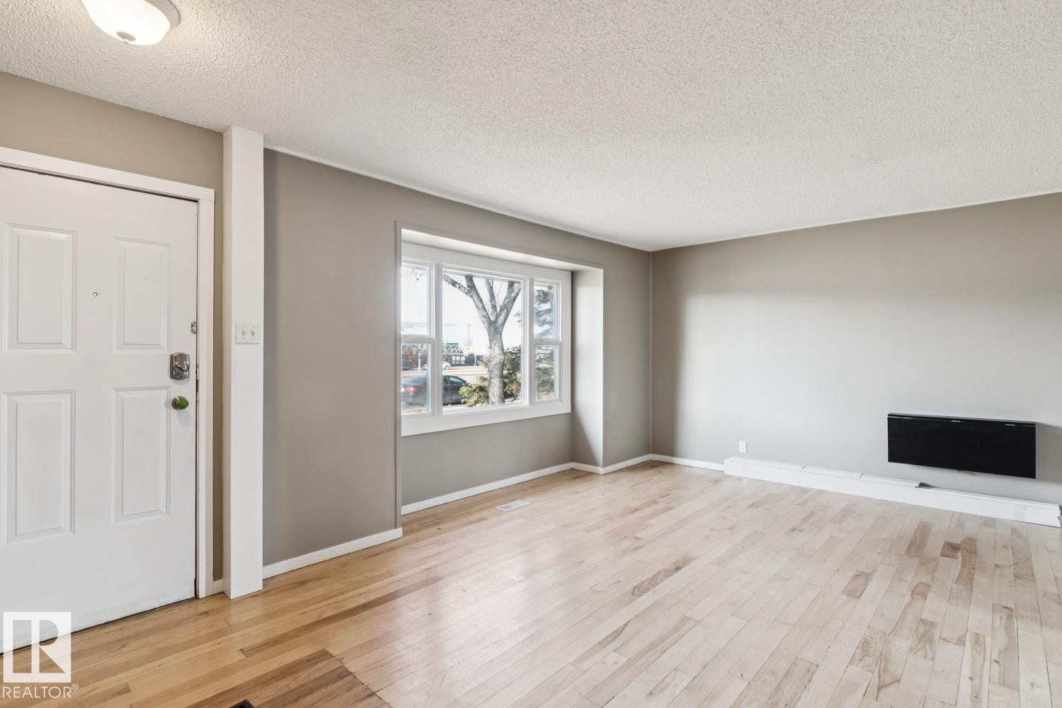 Picture for 12127 107 ST NW