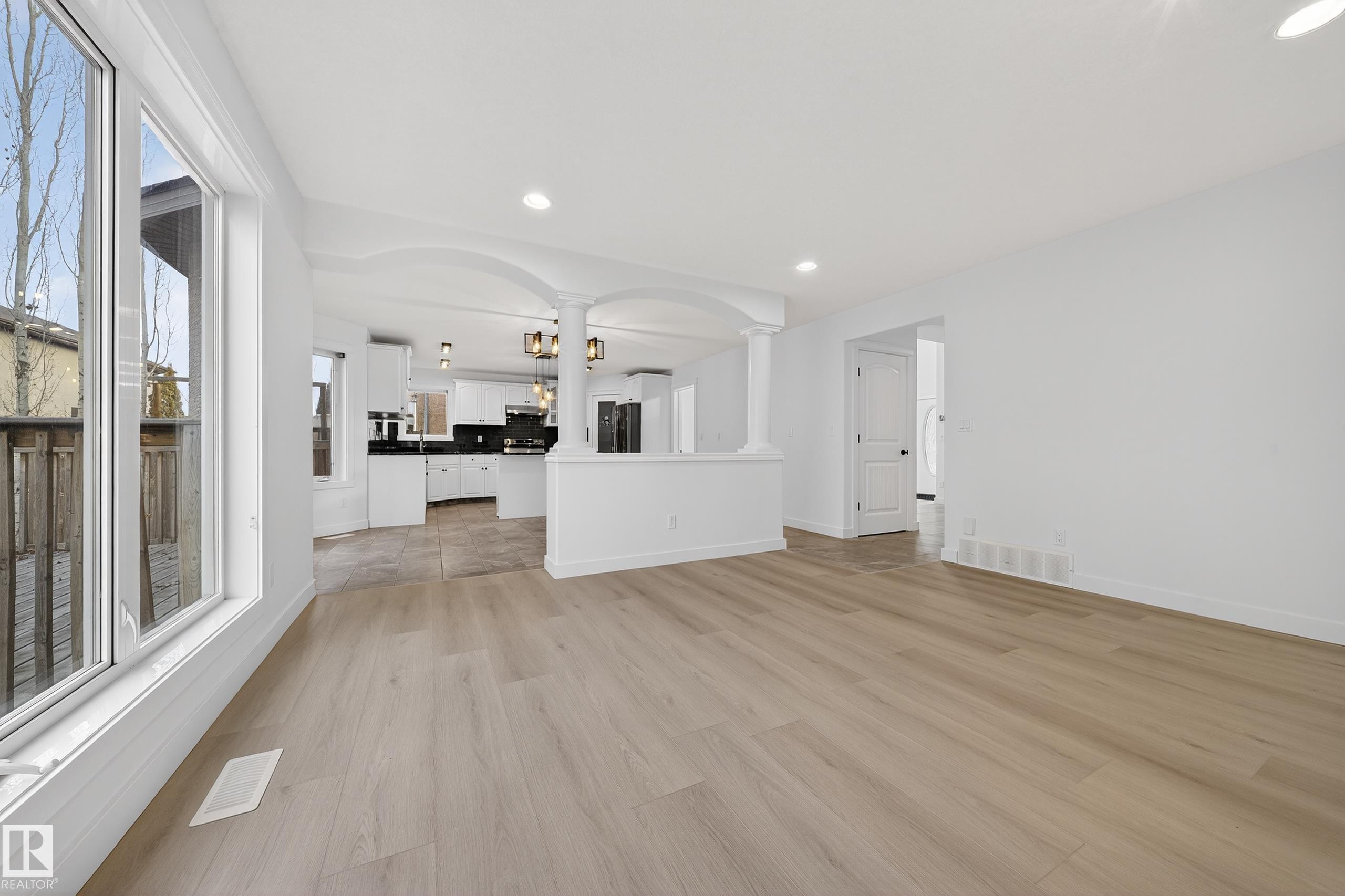 Photo 27 at 10916 175 Avenue NW, Chambery, Edmonton