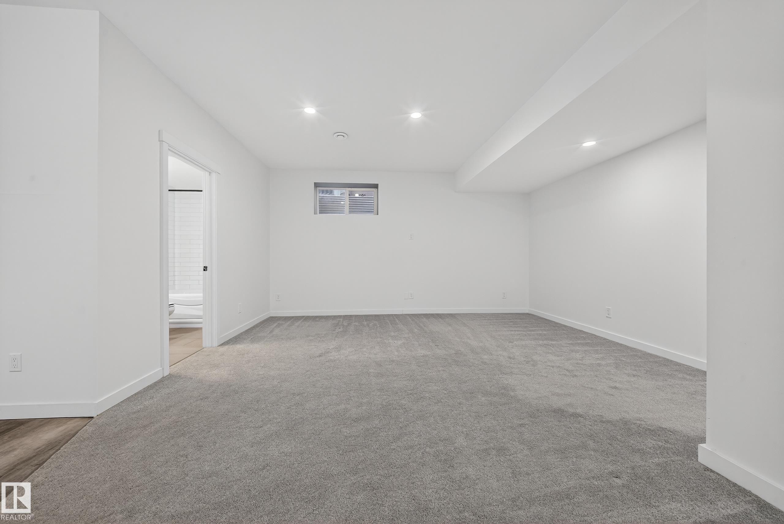 Photo 54 at 10916 175 Avenue NW, Chambery, Edmonton