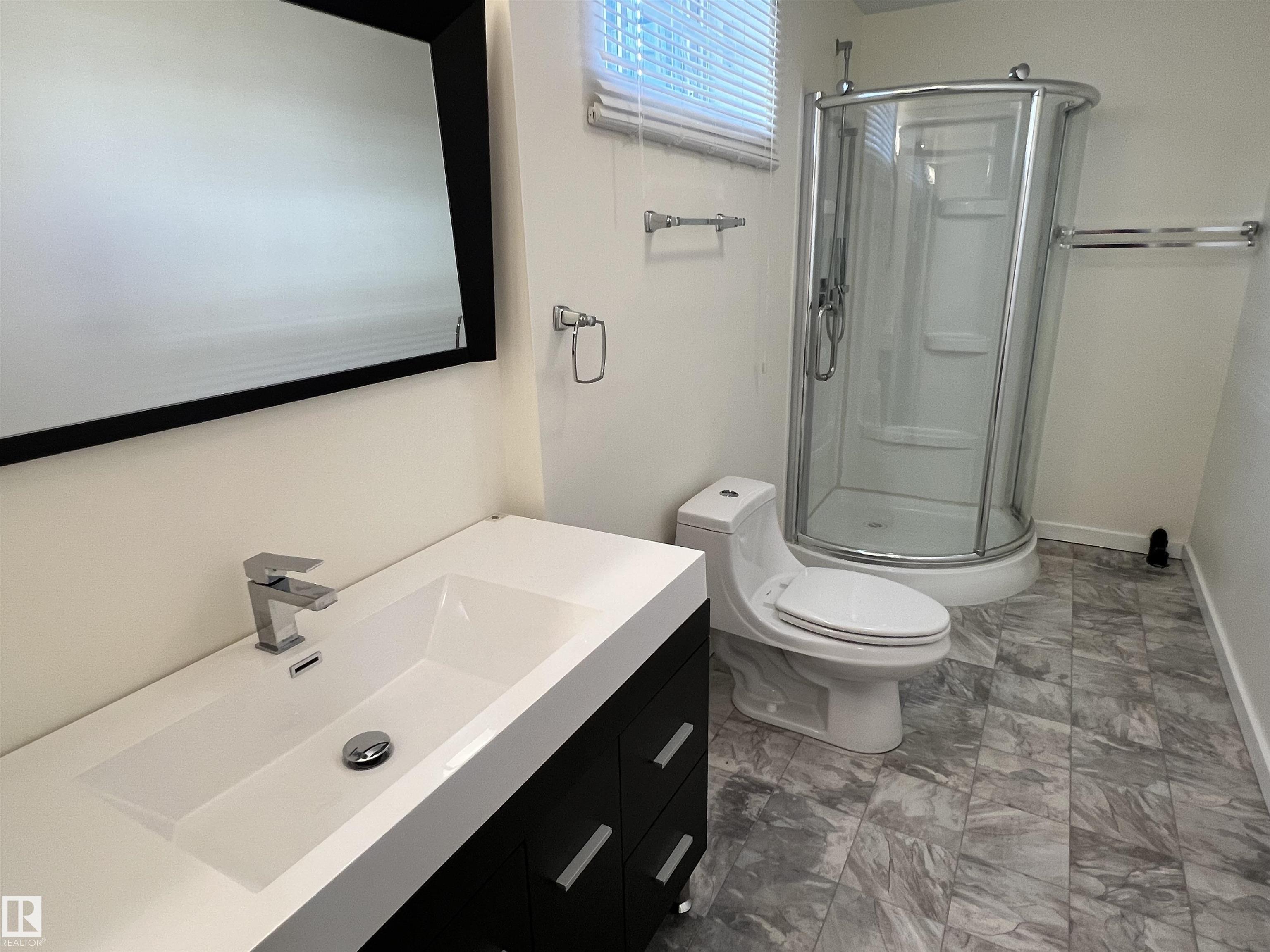 Photo 26 at 9611 104 Street, Morinville