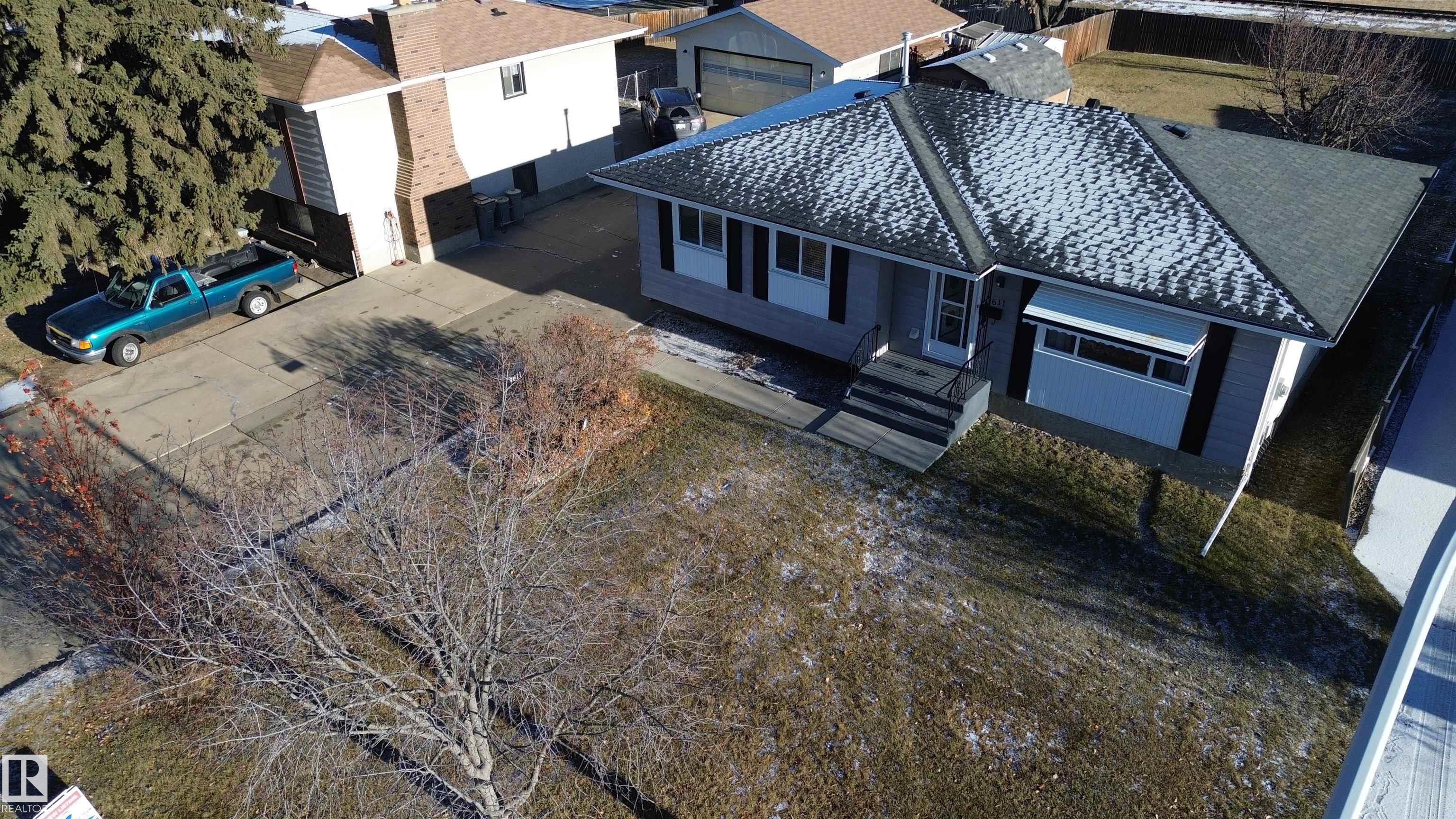 Photo 28 at 9611 104 Street, Morinville