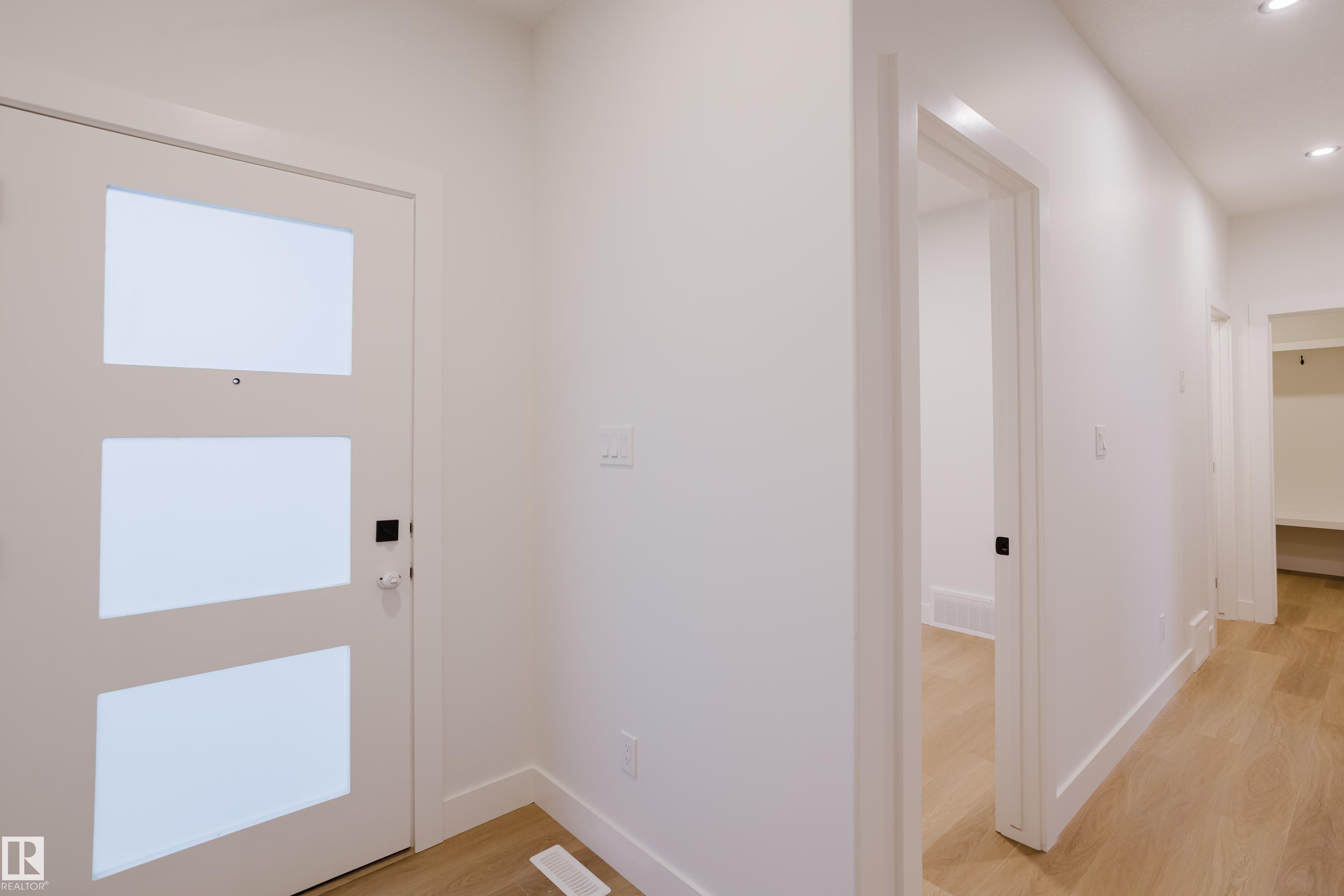 Picture for 811 ELDERBERRY CO NW