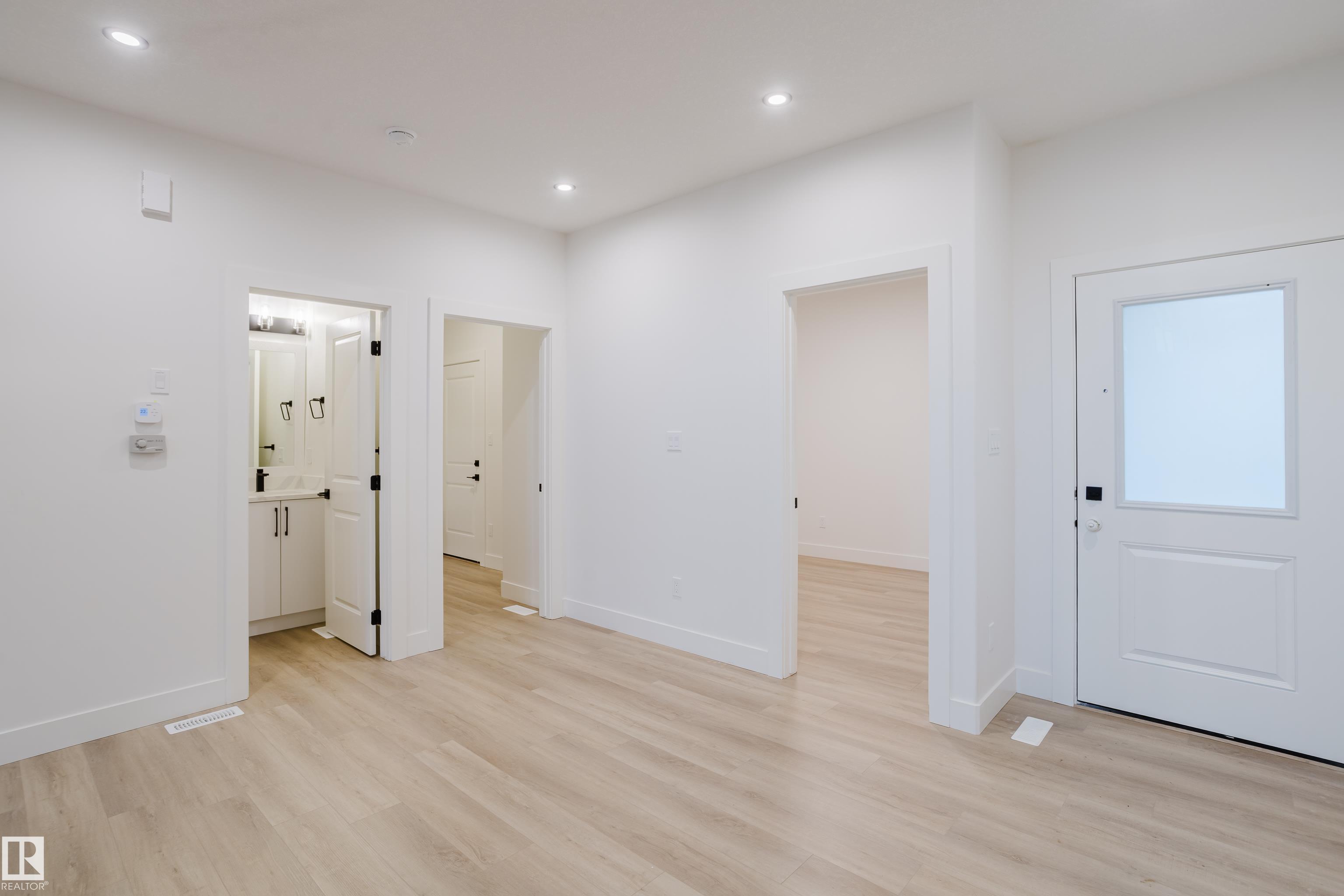 Picture for 1568 SISKIN LI NW