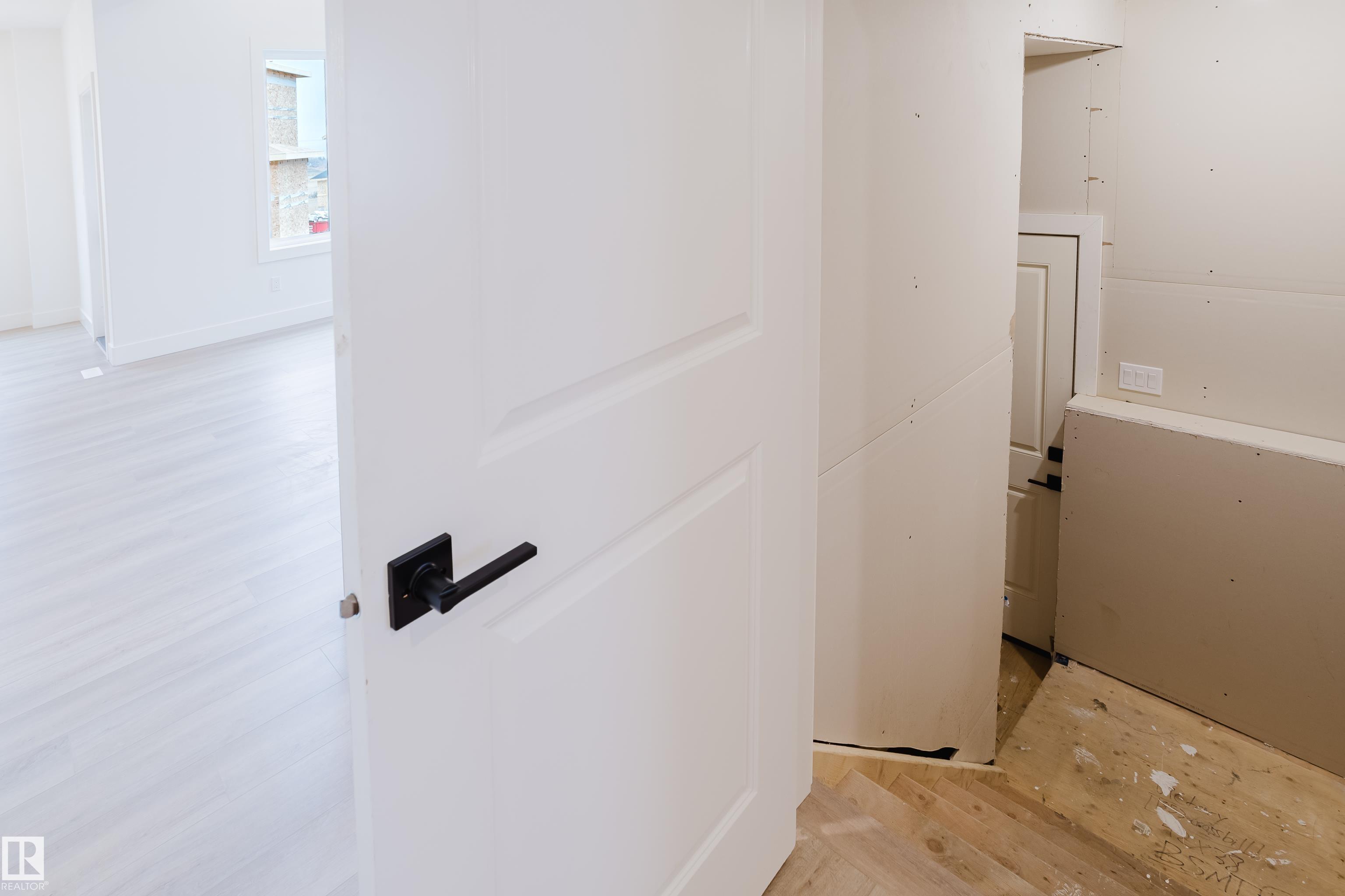 Photo 25 at 1853 Crossbill Loop NW, Kinglet Gardens, Edmonton