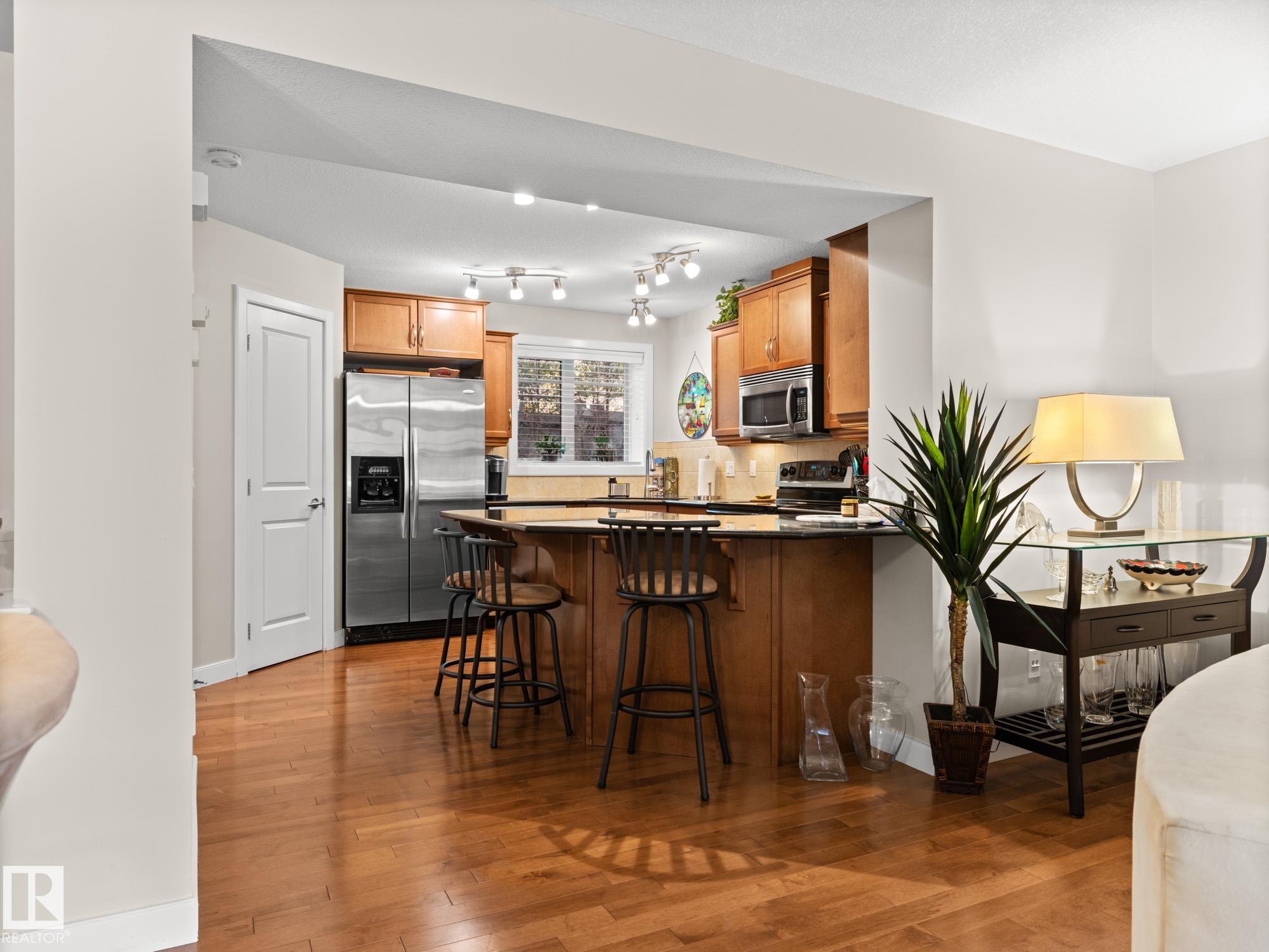 Photo 15 at 6 - 10240 90 Street NW, Riverdale, Edmonton