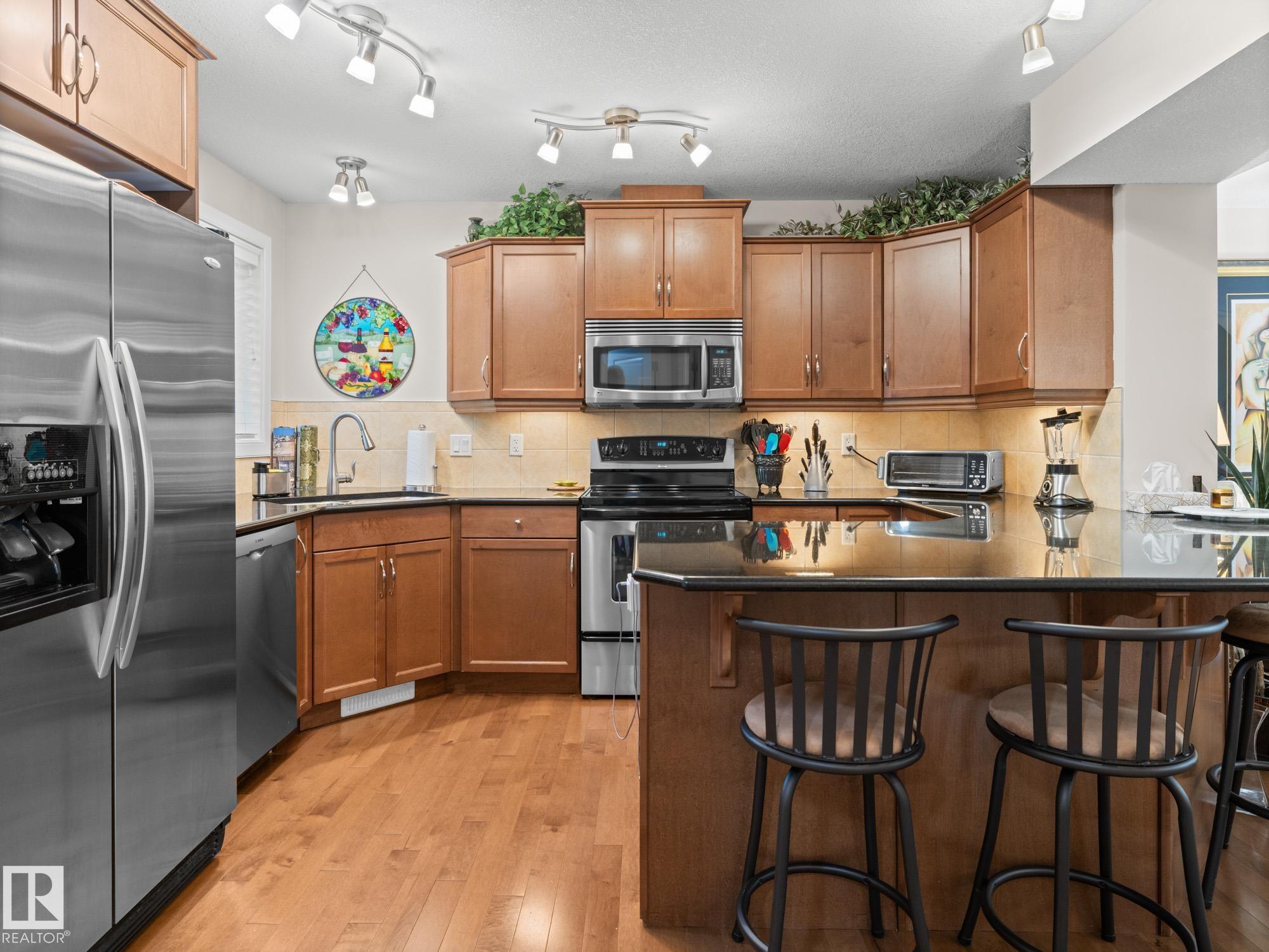 Photo 17 at 6 - 10240 90 Street NW, Riverdale, Edmonton