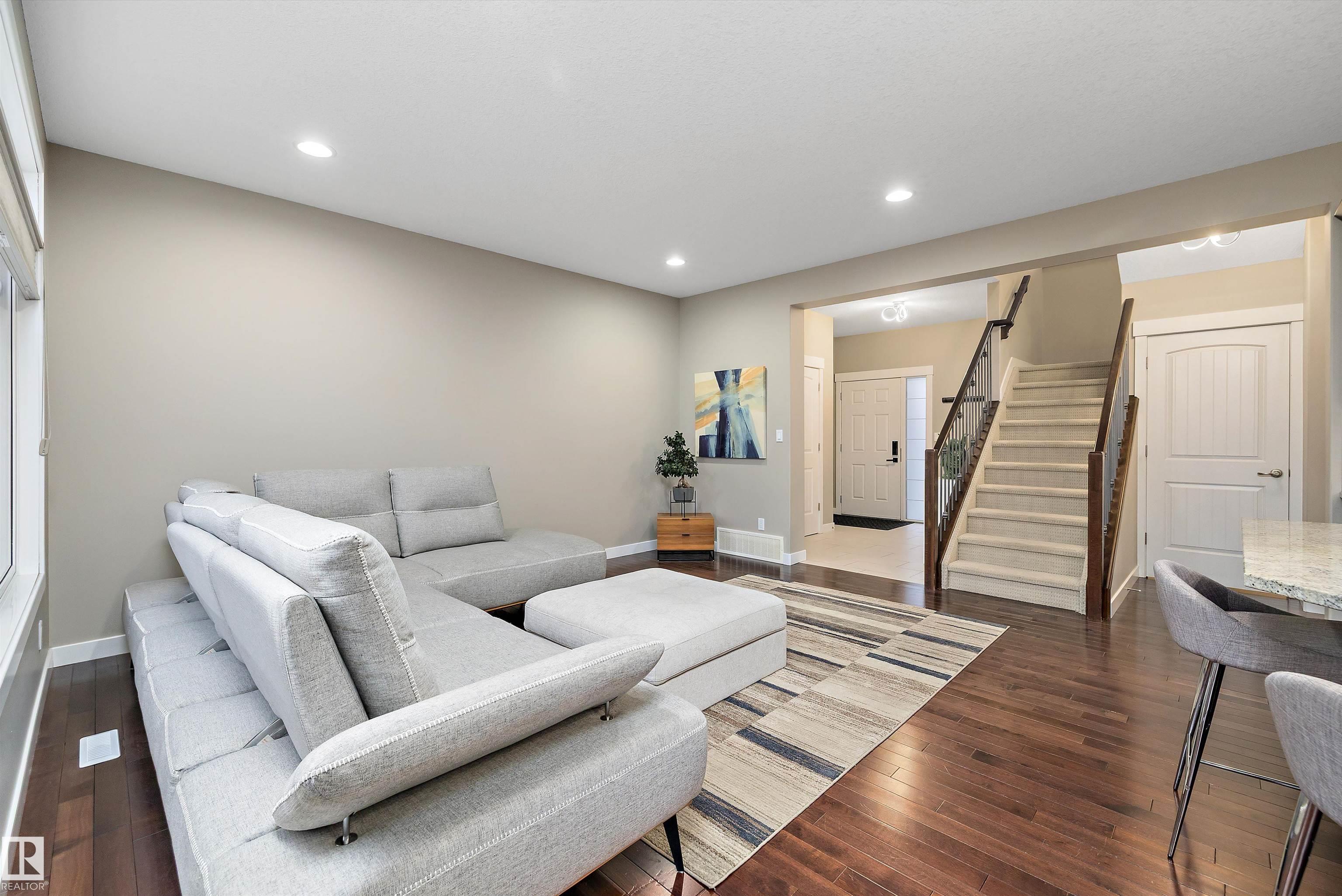 Picture for 1445 WATES LI SW