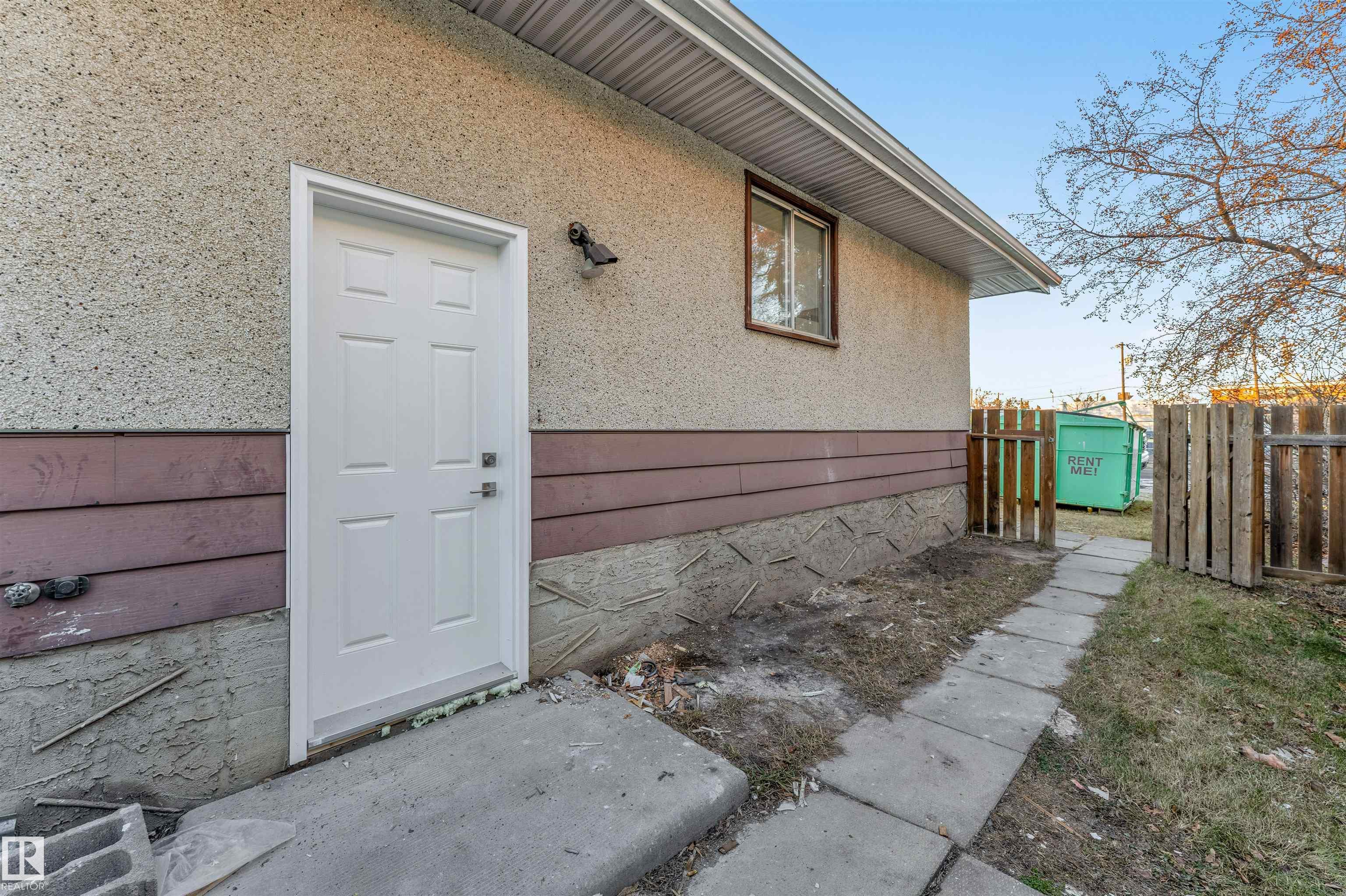 Picture for 16115 100A AV NW