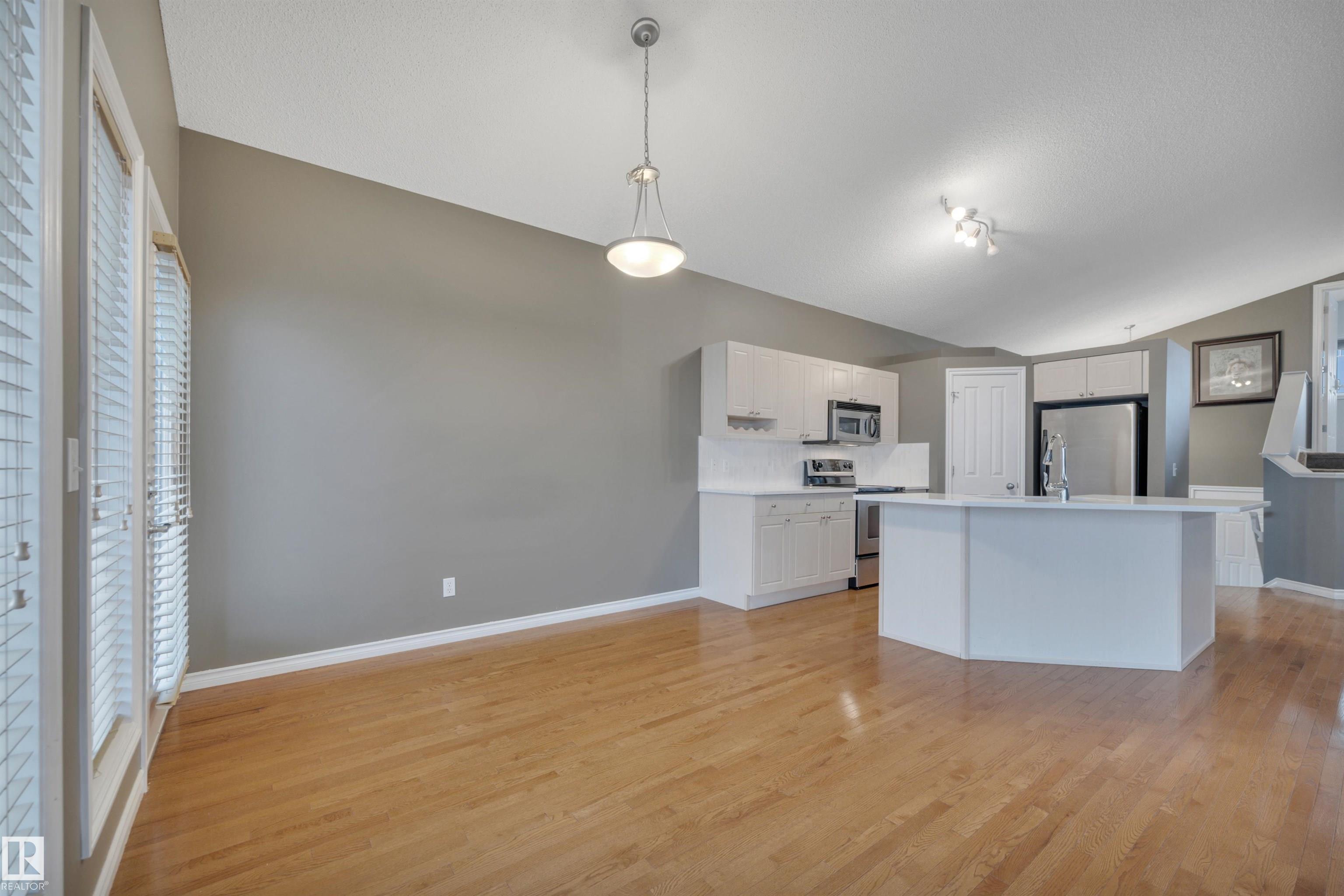 Photo 16 at 14047 136 Street NW, Hudson, Edmonton