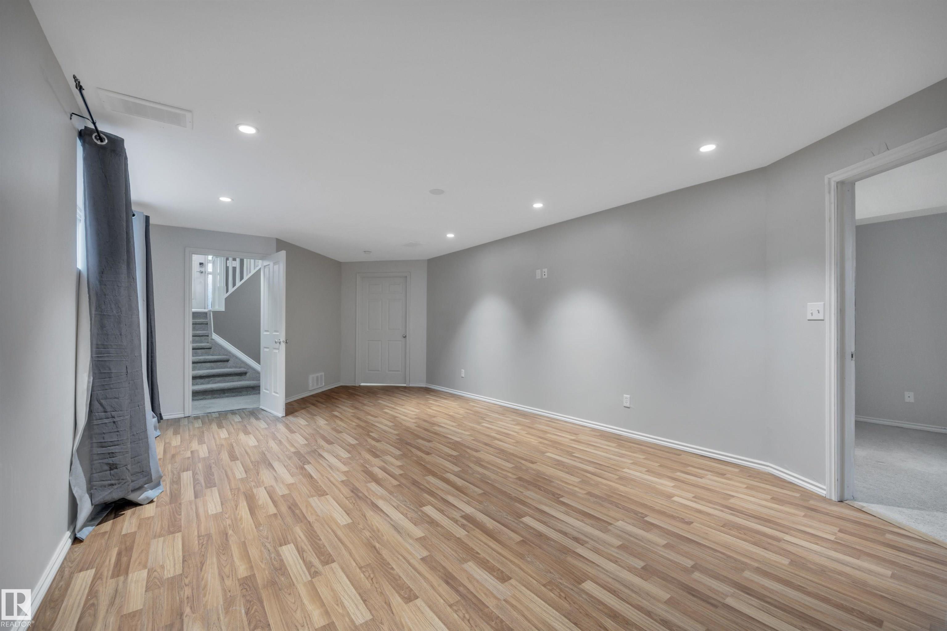 Photo 32 at 14047 136 Street NW, Hudson, Edmonton