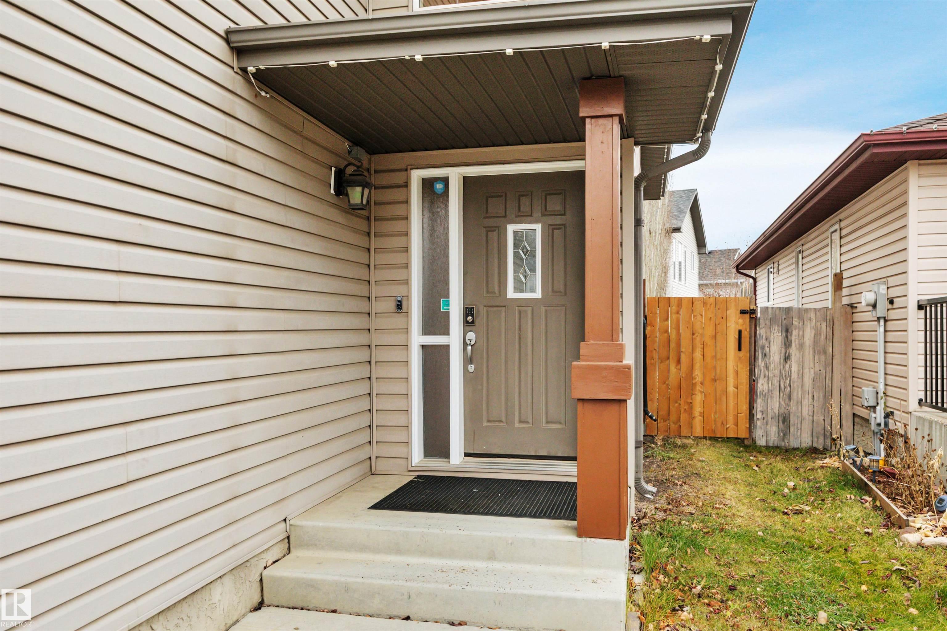 Photo 5 at 14047 136 Street NW, Hudson, Edmonton