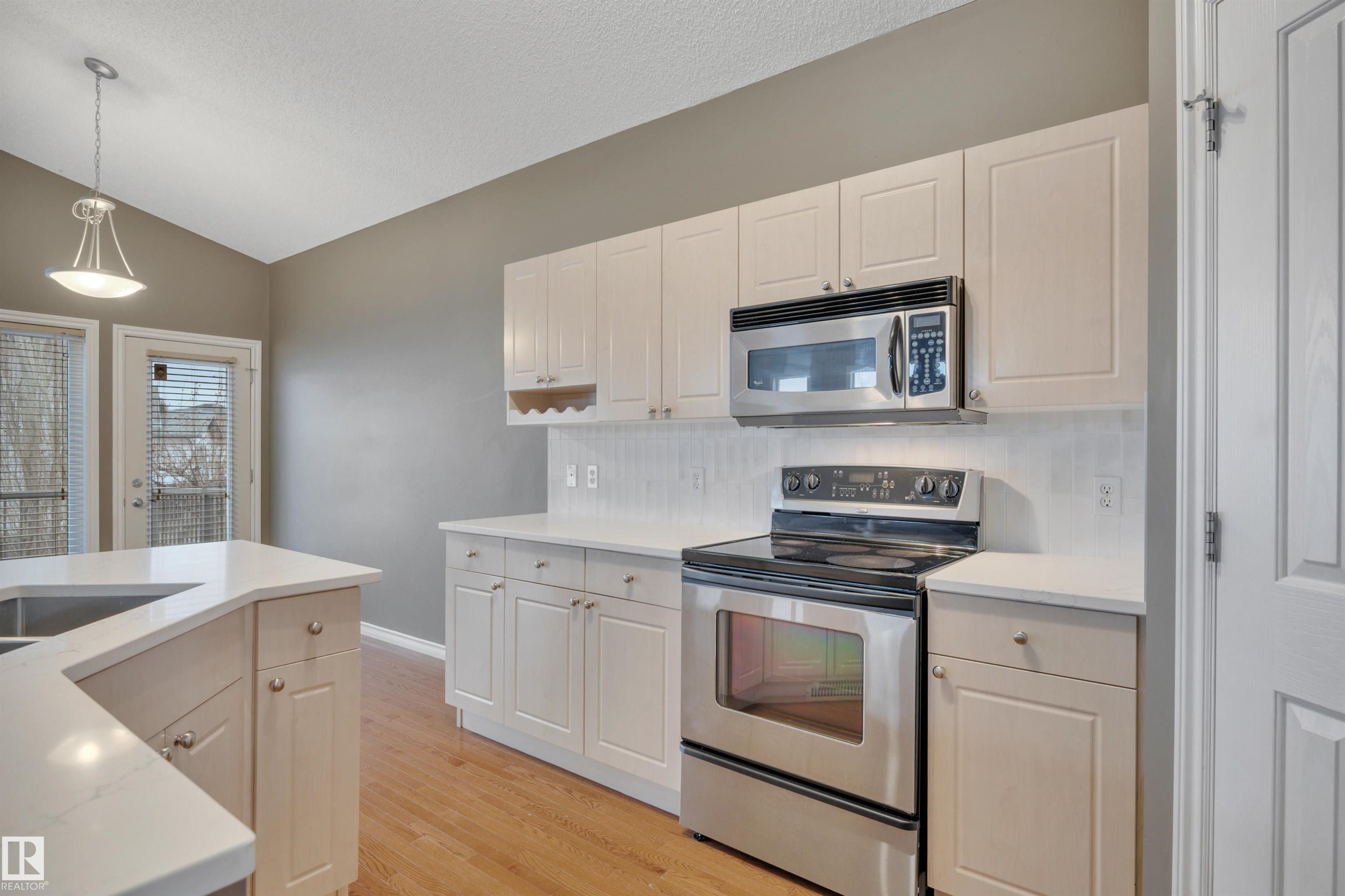 Photo 10 at 14047 136 Street NW, Hudson, Edmonton