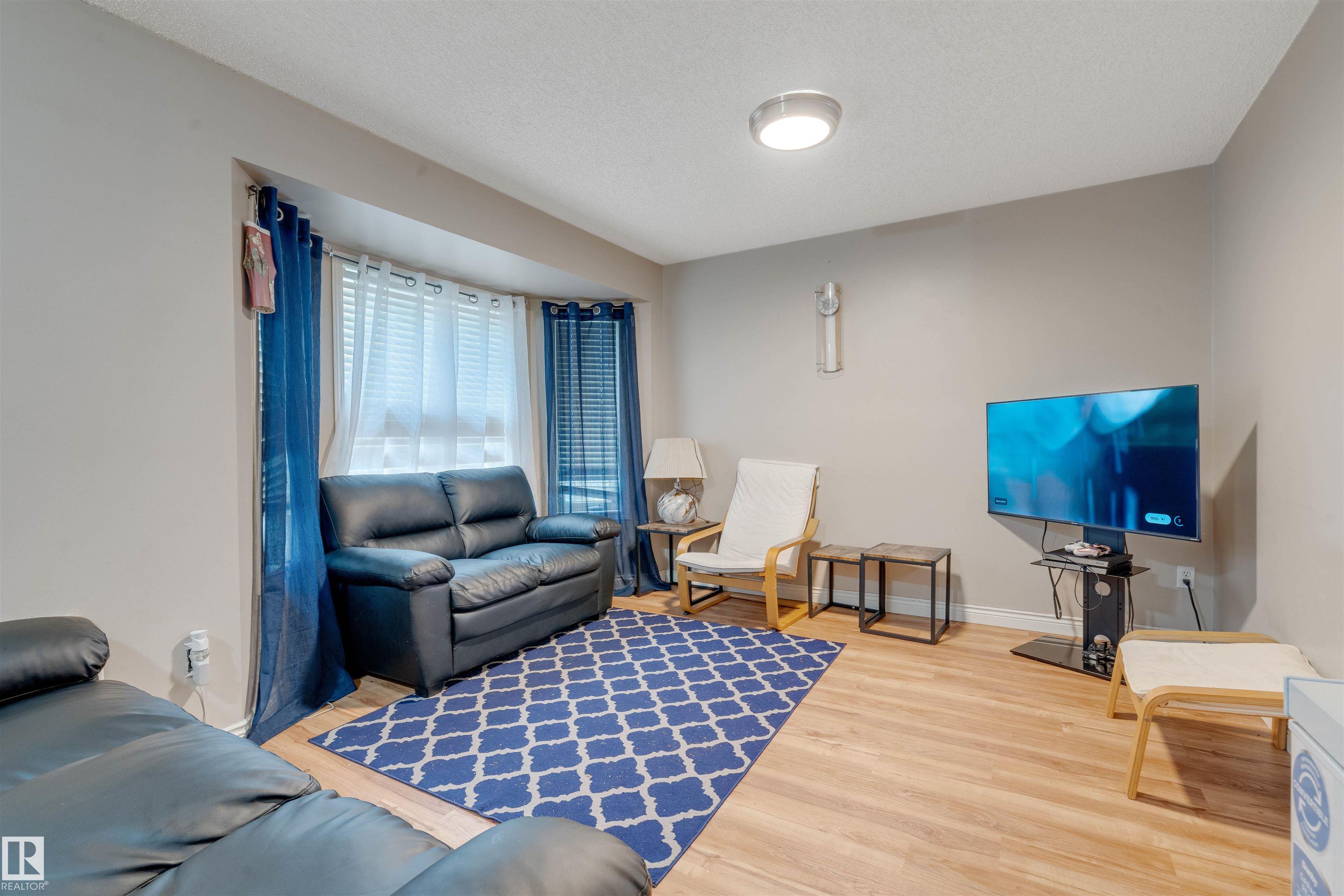 Picture for 12957 - 12959 117 ST NW