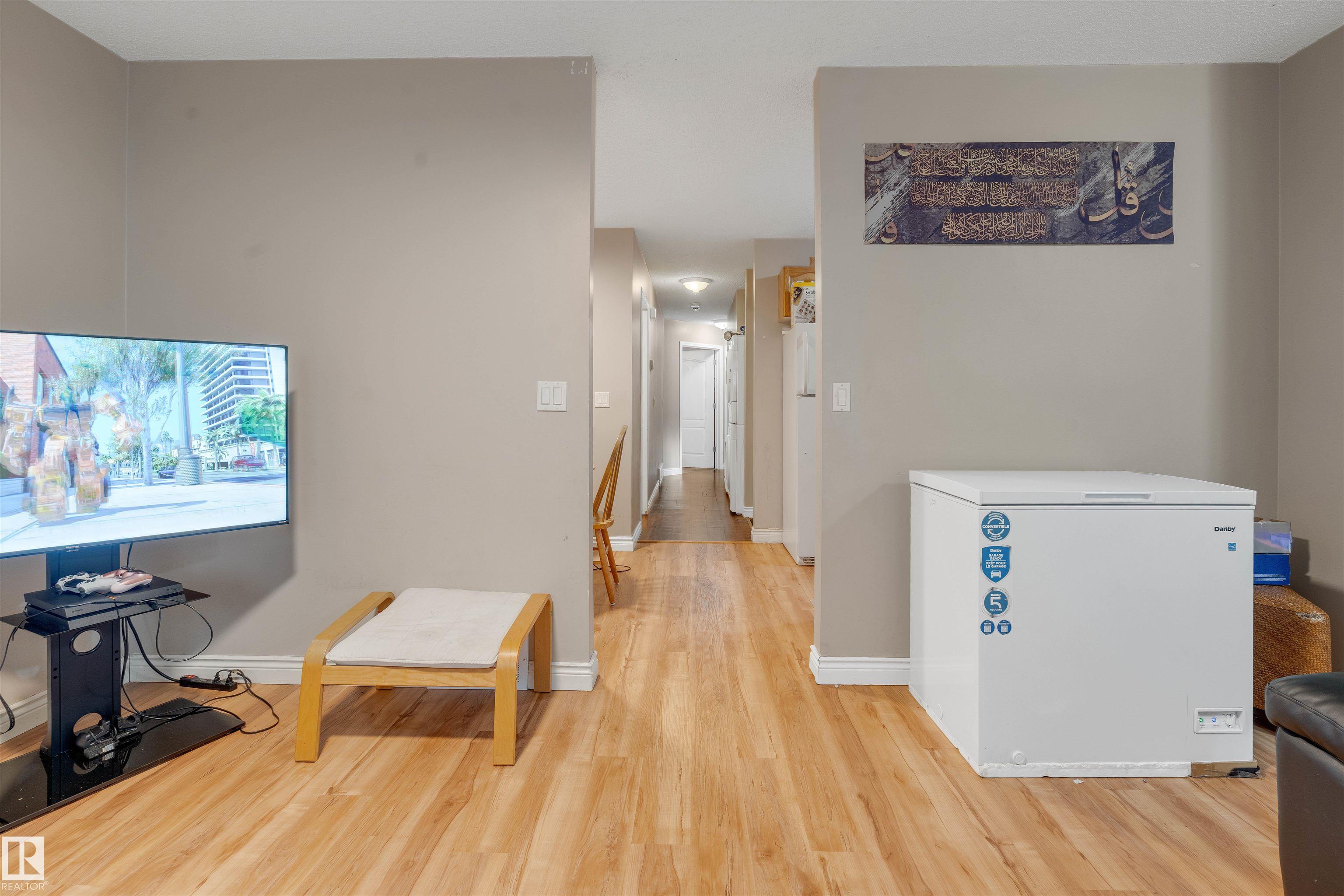 Picture for 12957 - 12959 117 ST NW