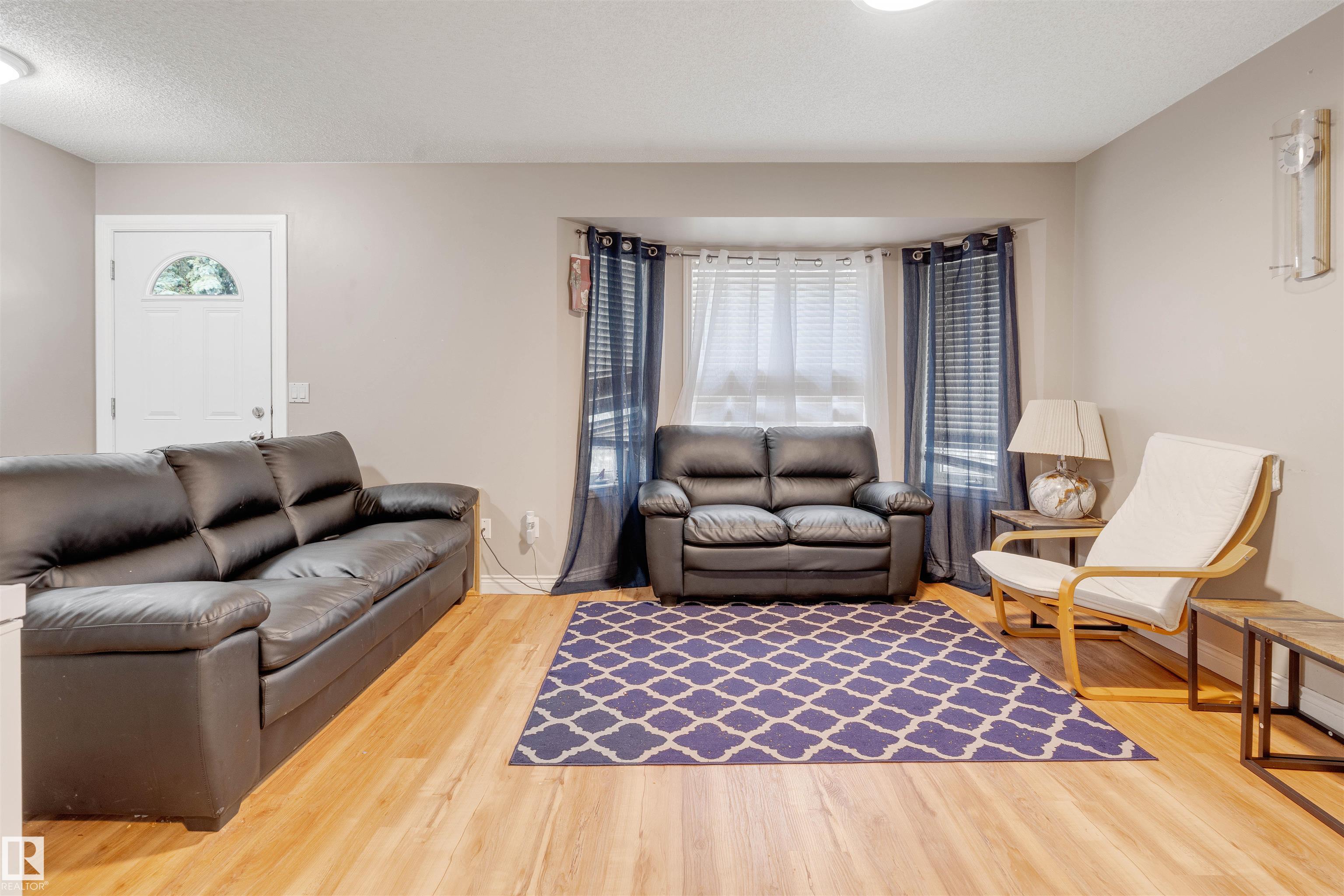 Picture for 12957 - 12959 117 ST NW