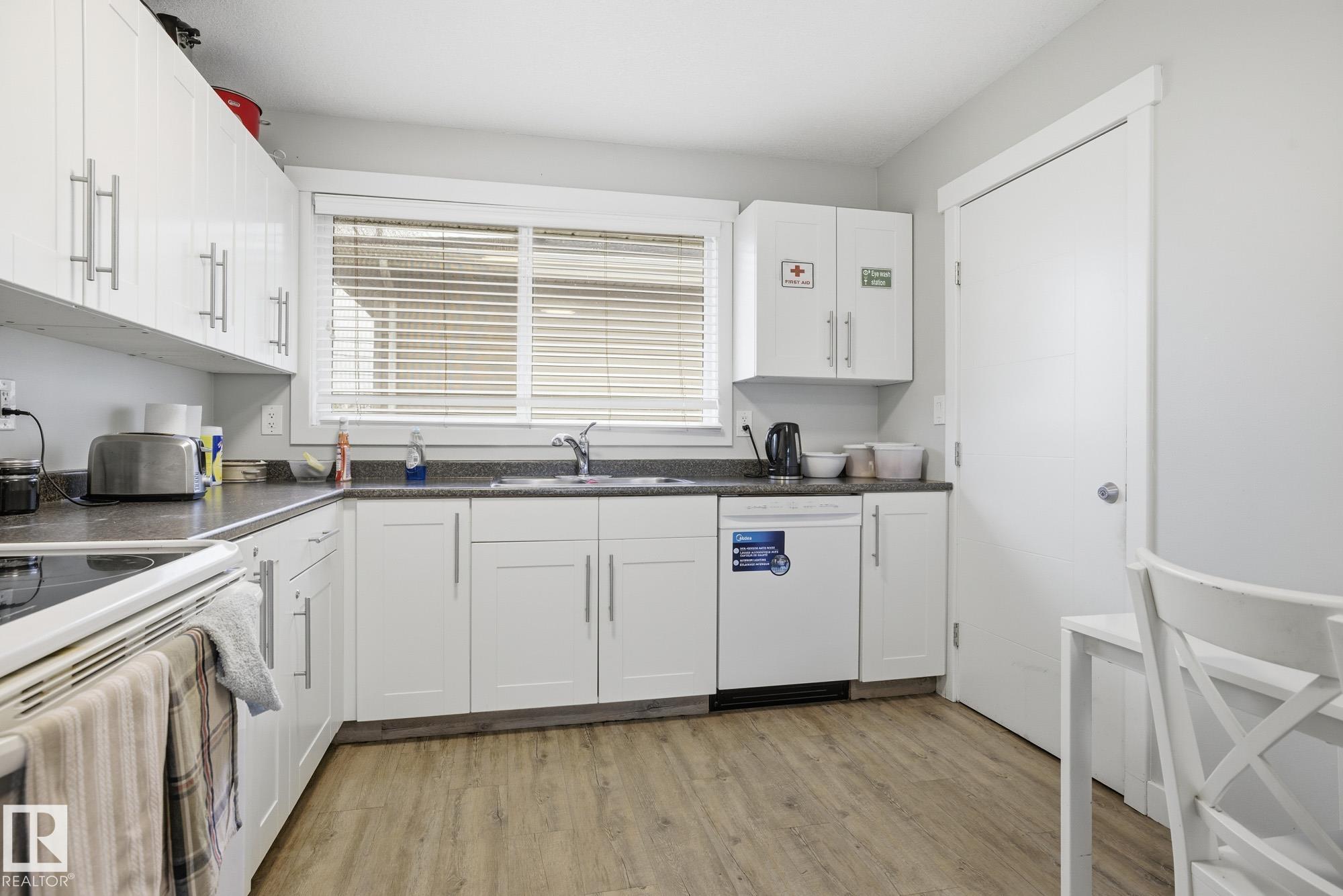 Picture for 15331 104 AV NW