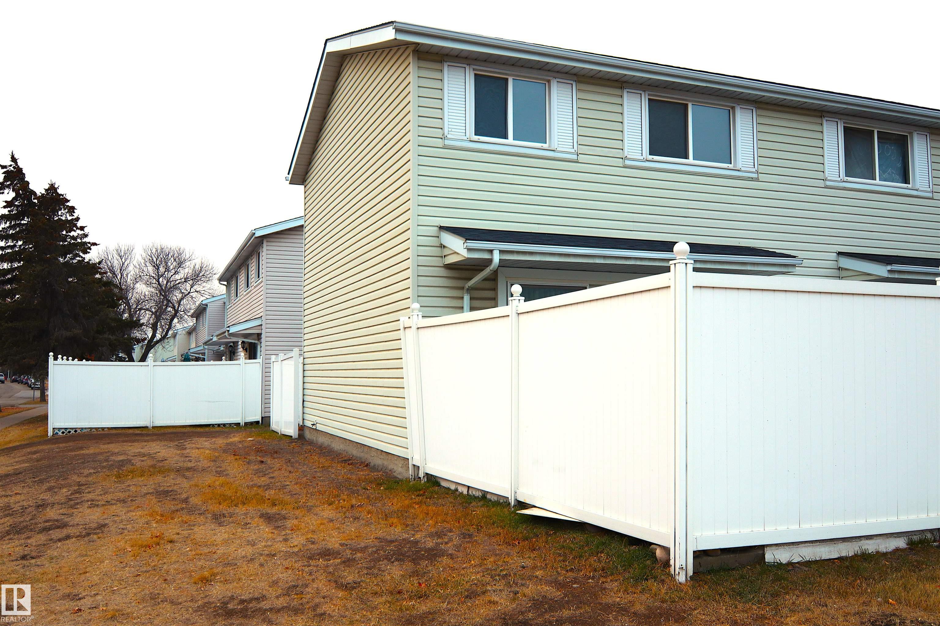 Photo 29 at 11350 139 Avenue NW, Carlisle, Edmonton