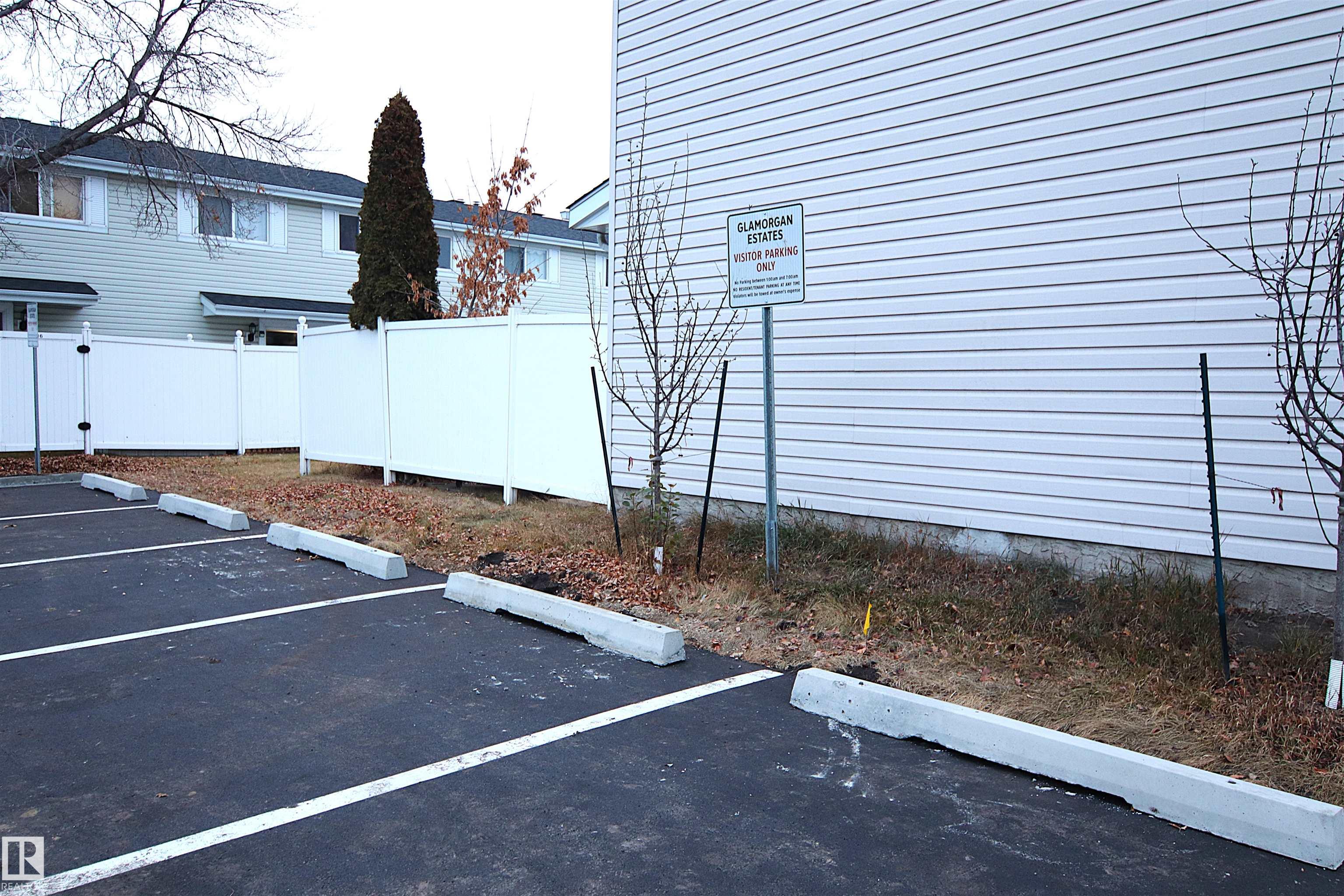 Photo 32 at 11350 139 Avenue NW, Carlisle, Edmonton