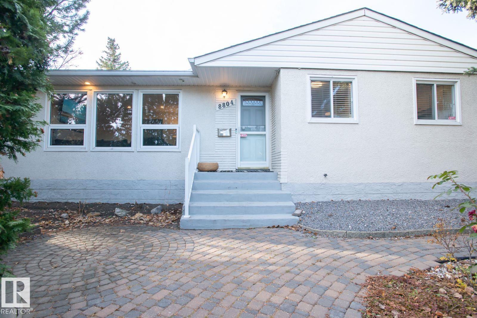 Photo 3 at 8804 148 Street NW, Parkview, Edmonton