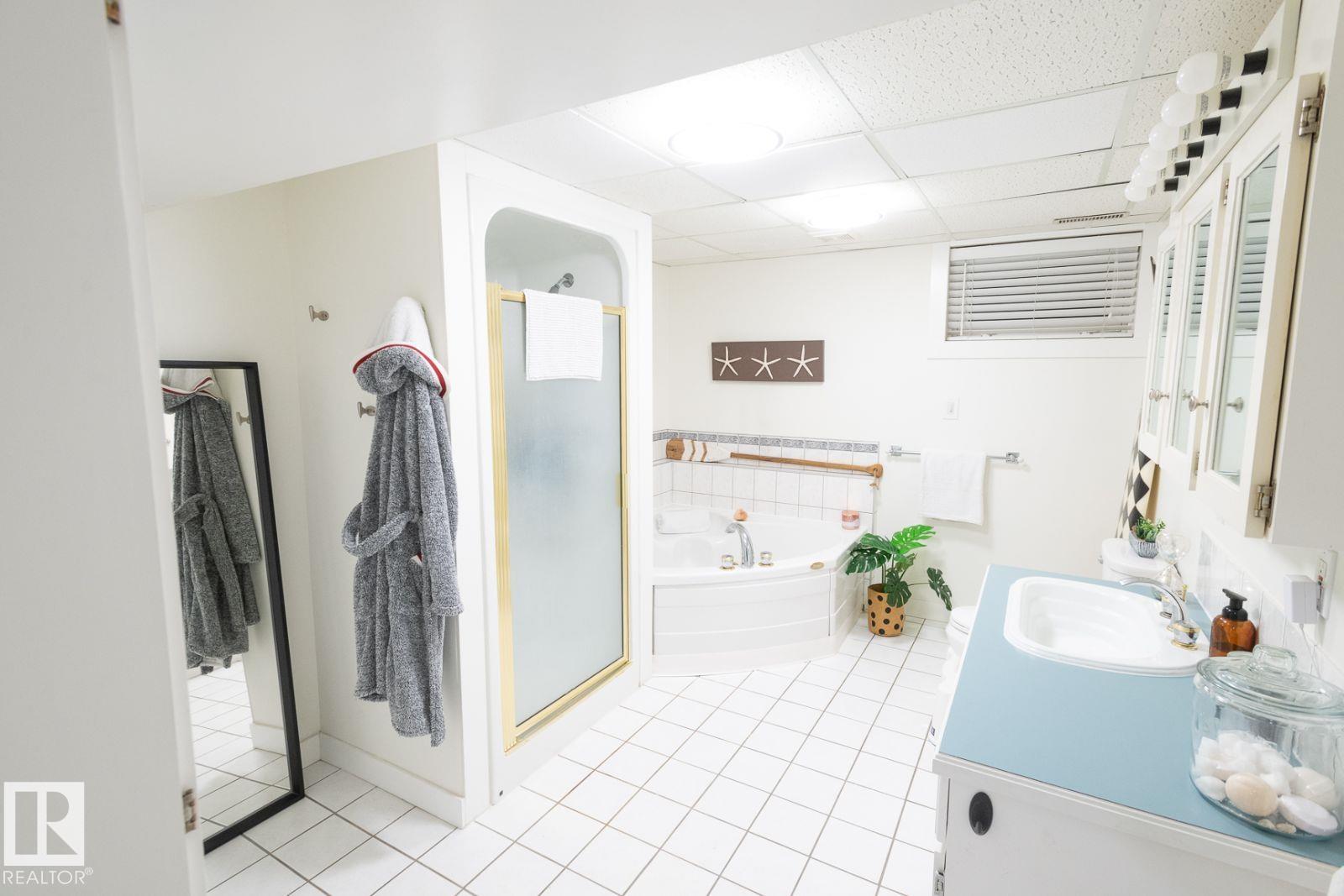 Photo 41 at 8804 148 Street NW, Parkview, Edmonton