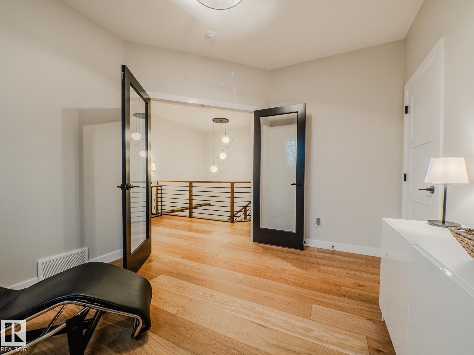 Photo 15 at 4612 41 Street, Forest Heights, Beaumont