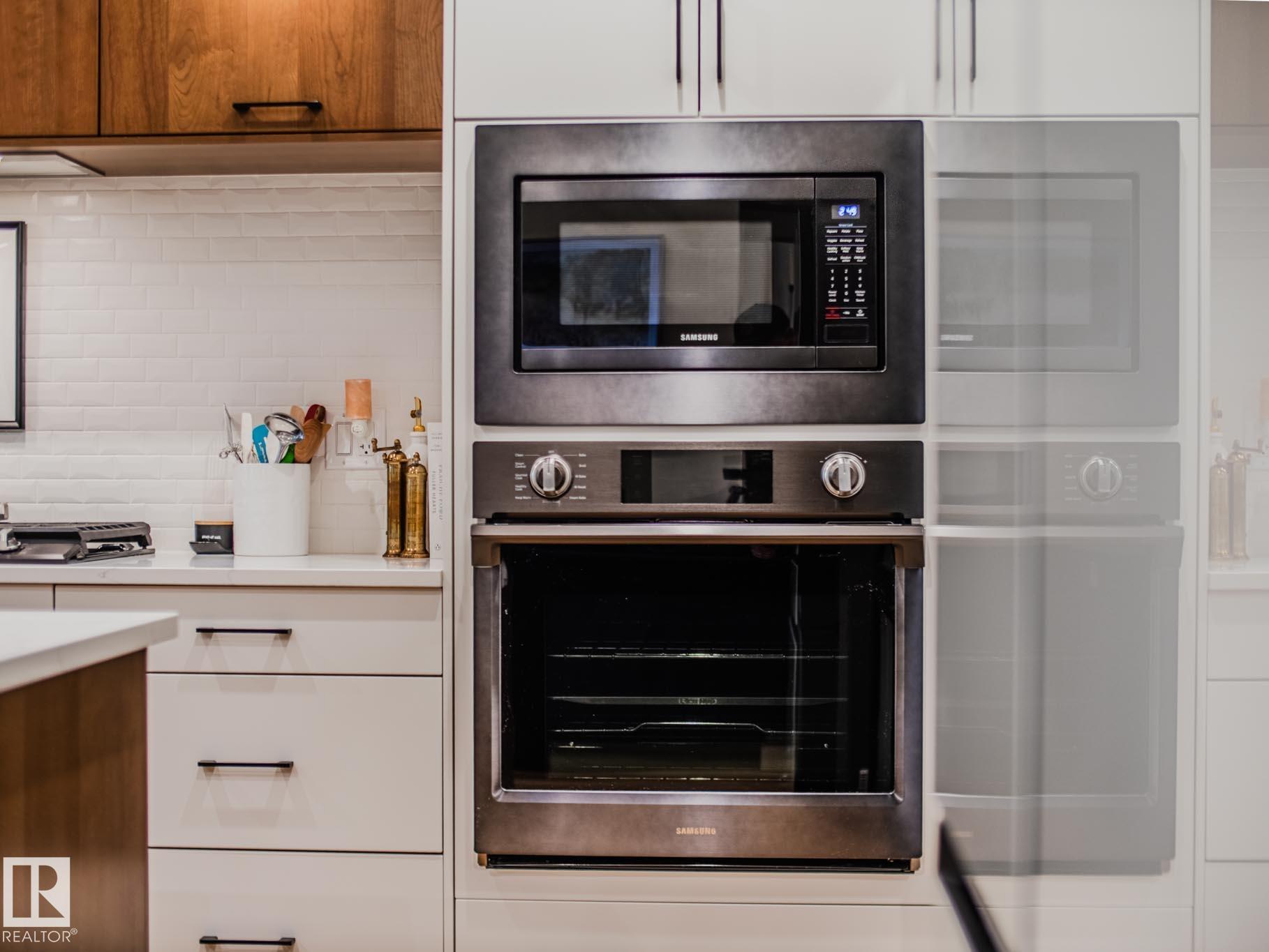 Photo 6 at 4612 41 Street, Forest Heights, Beaumont