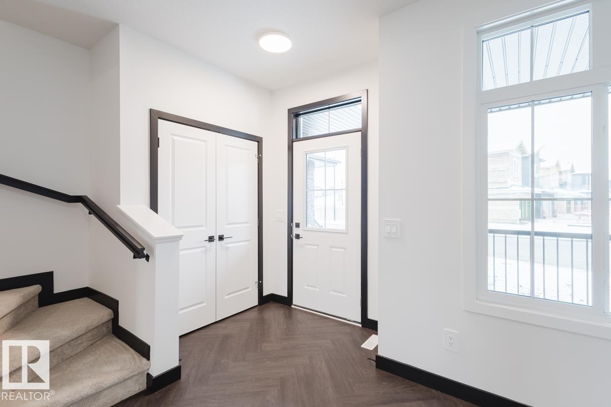 Photo 2 at 2124 Crossbill Lane NW, Kinglet Gardens, Edmonton